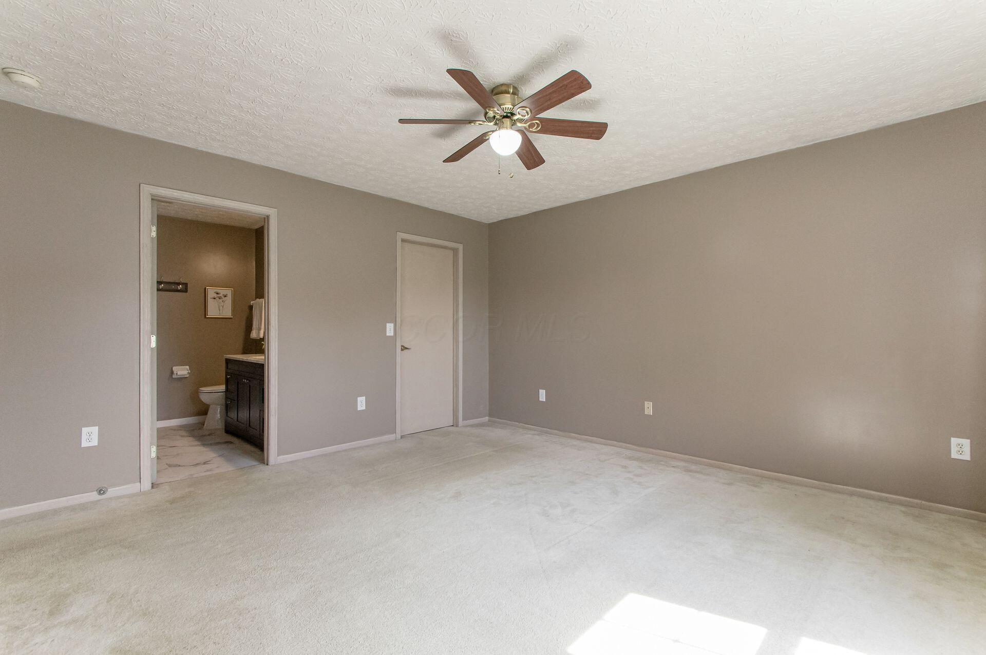 3987 Orchard View Place