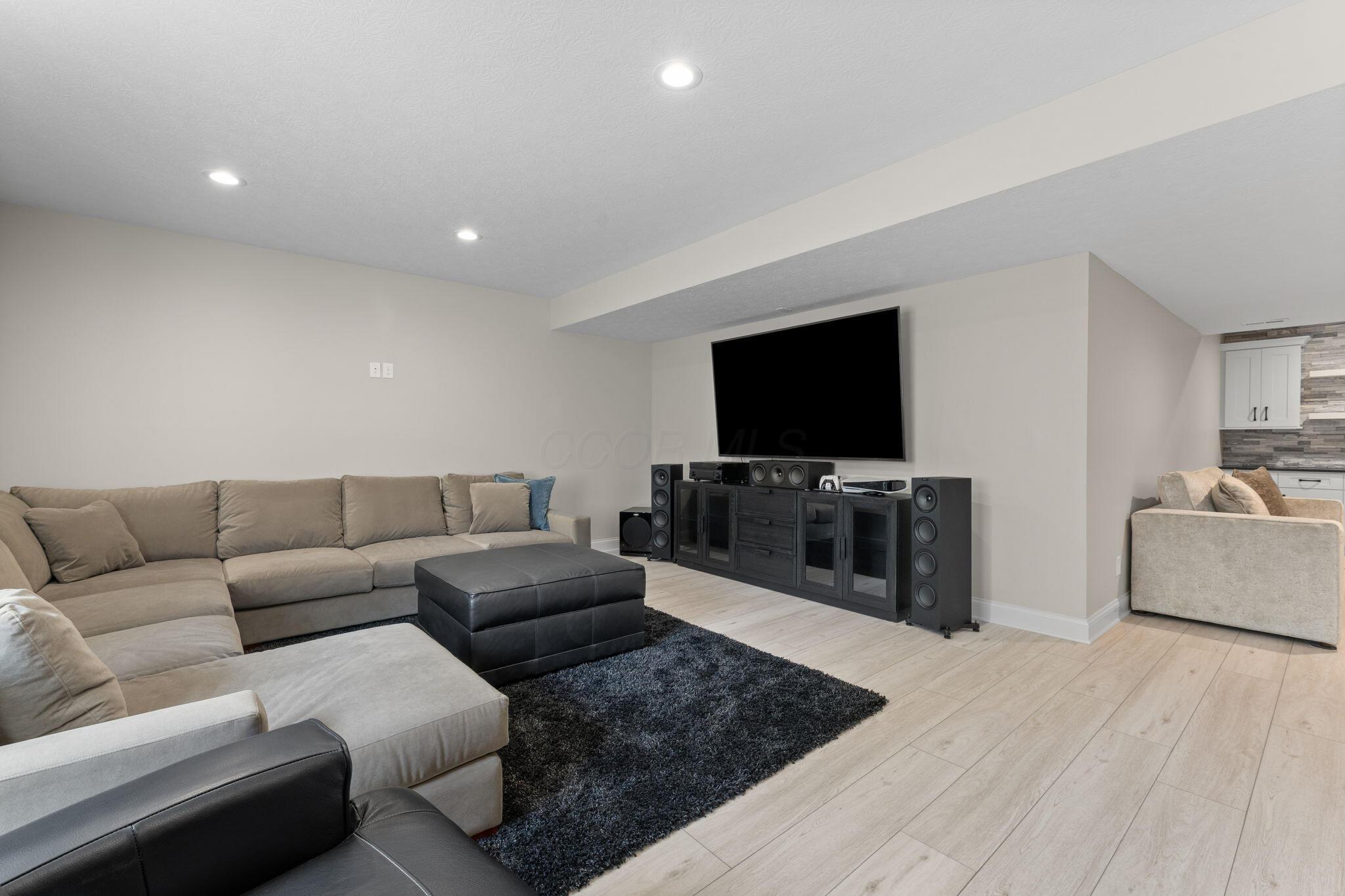 6534 Via Florenza Drive