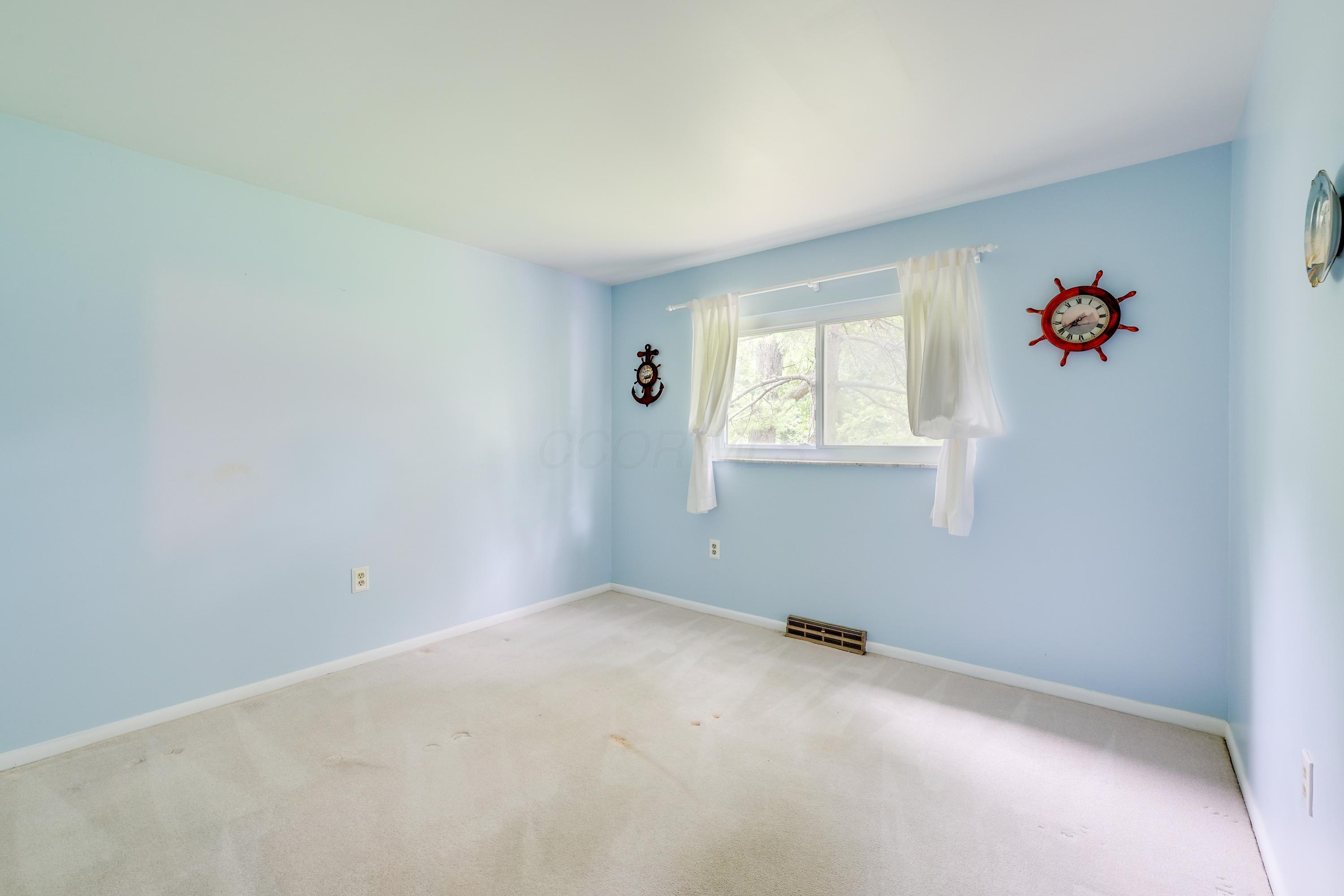 2054 Decker Court