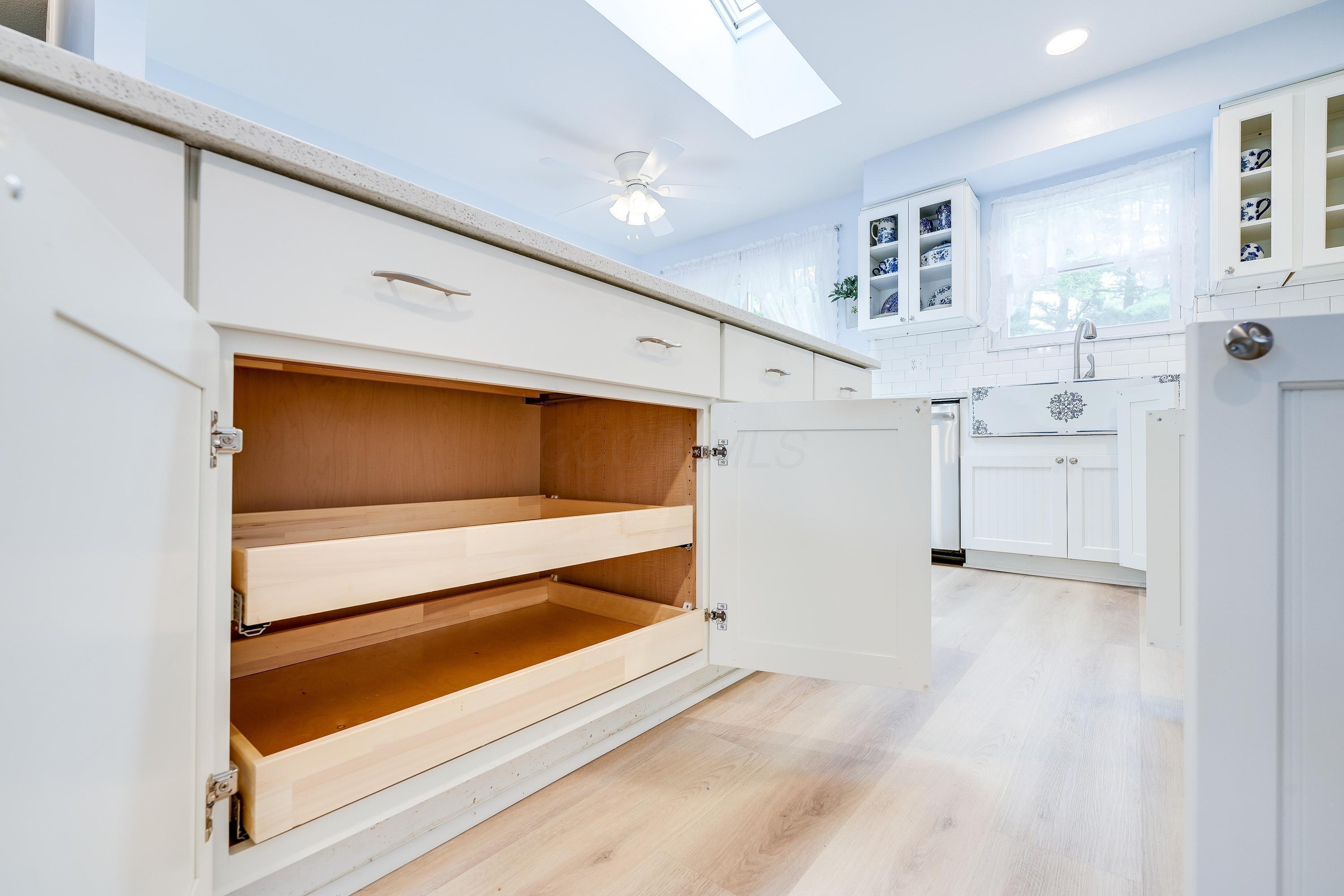 2054 Decker Court