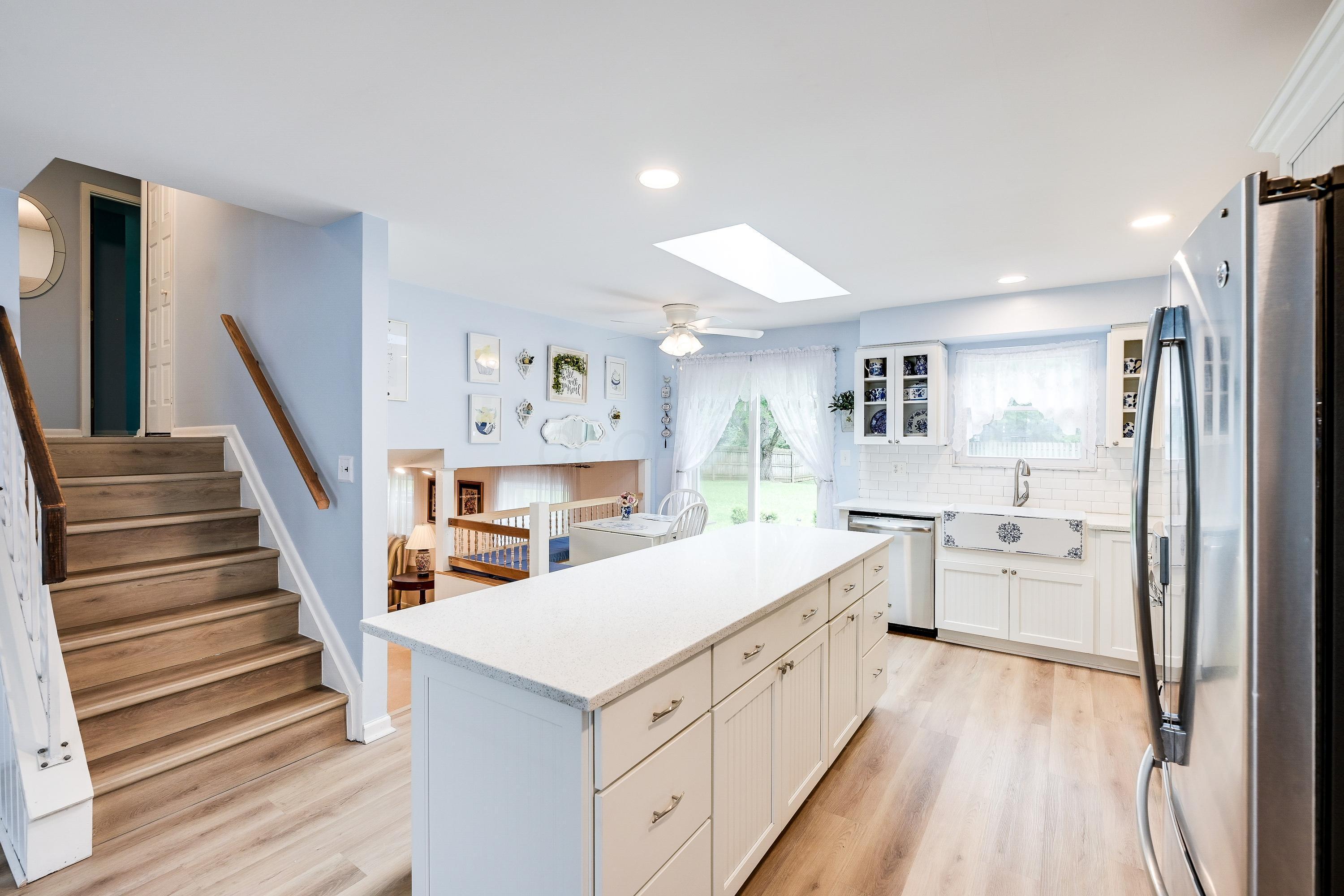 2054 Decker Court