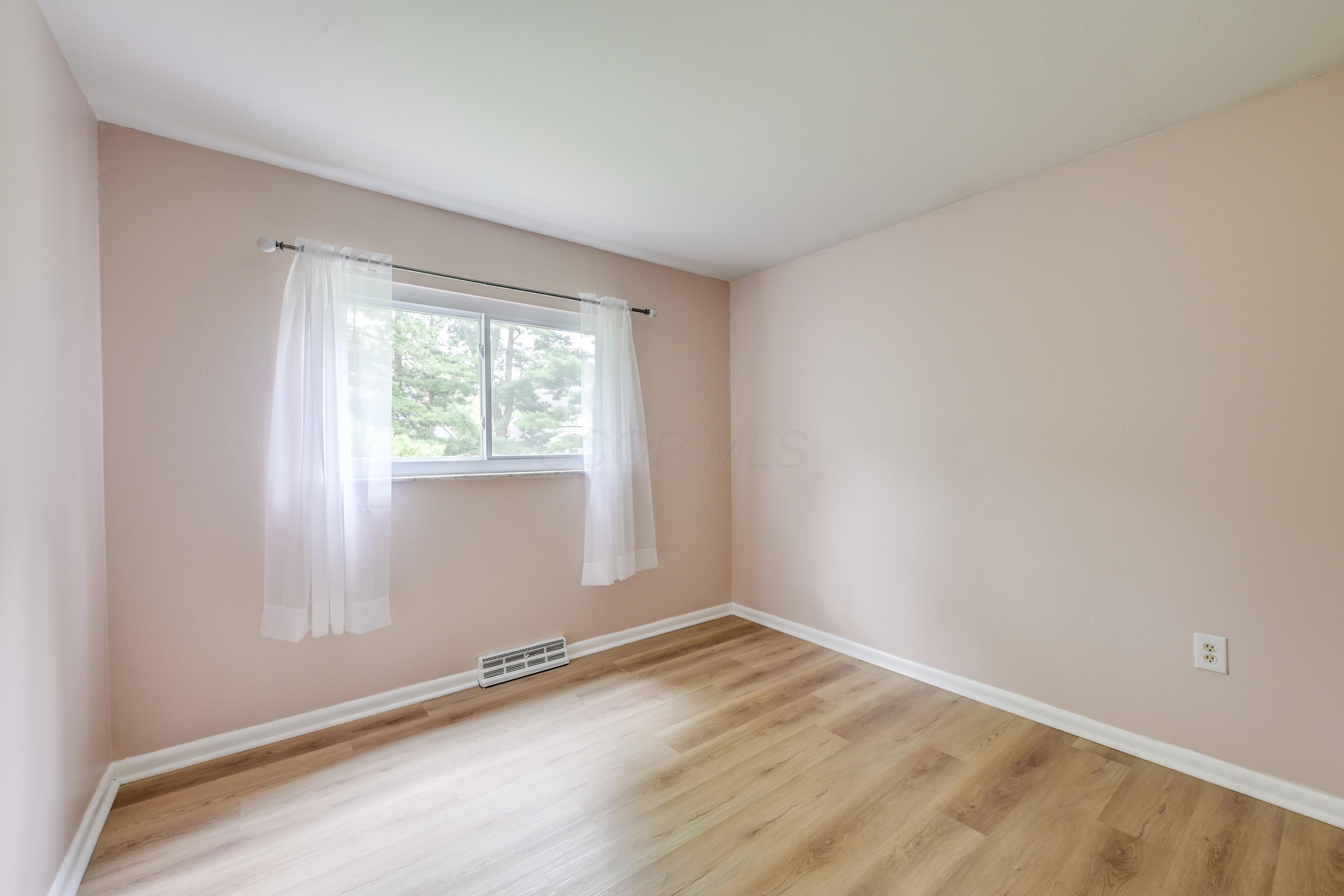 2054 Decker Court
