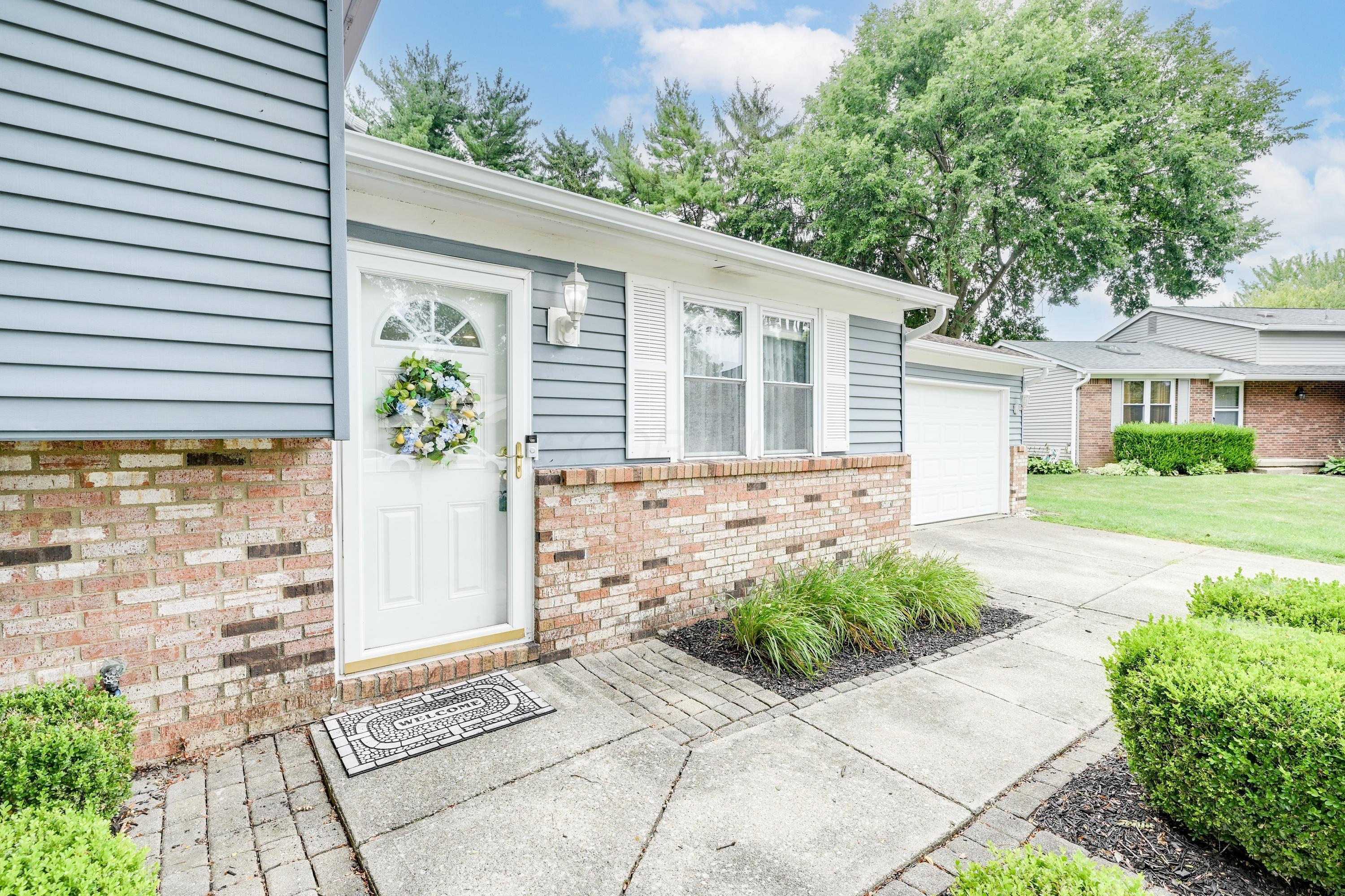 2054 Decker Court