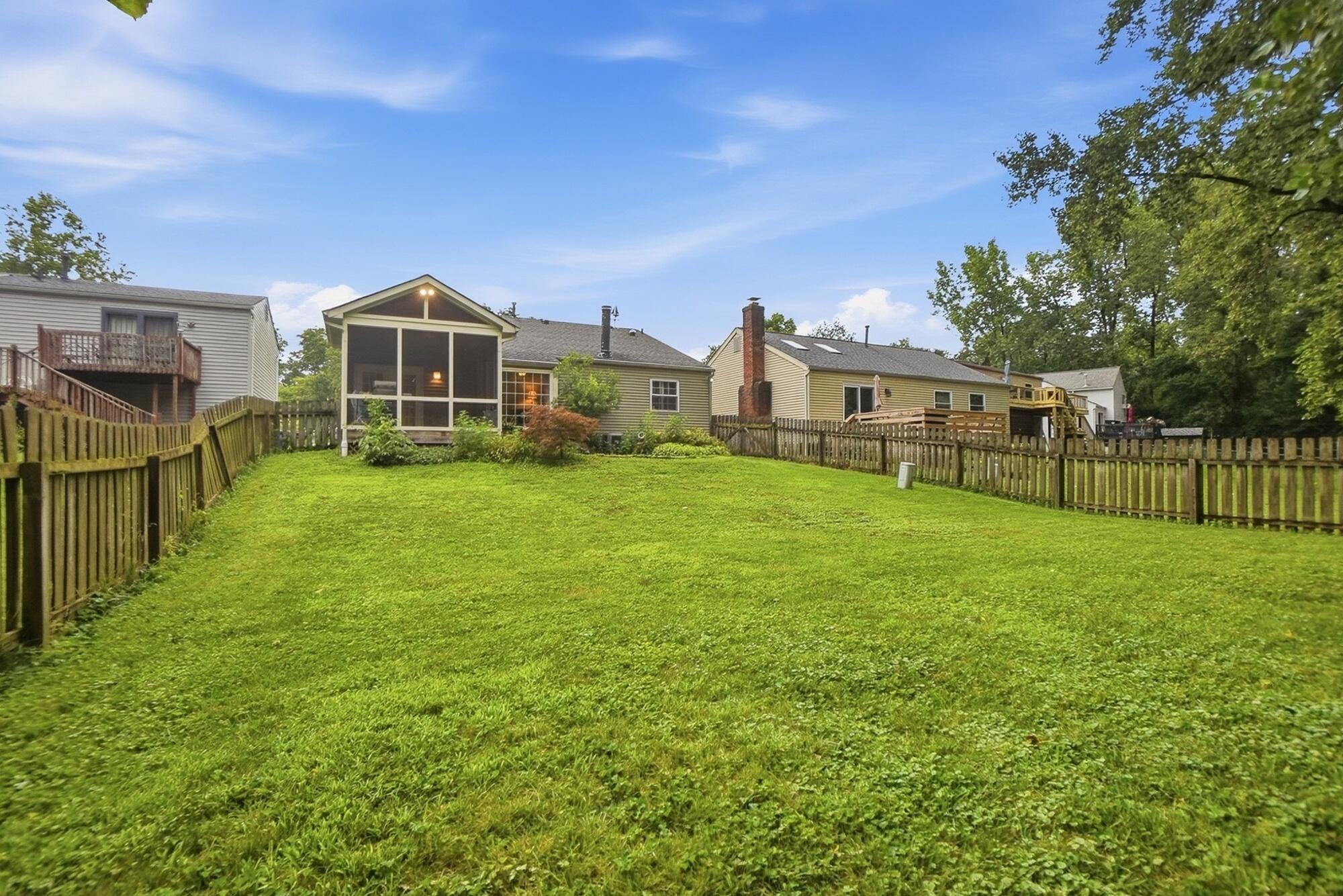 4912 Canal Cove Way