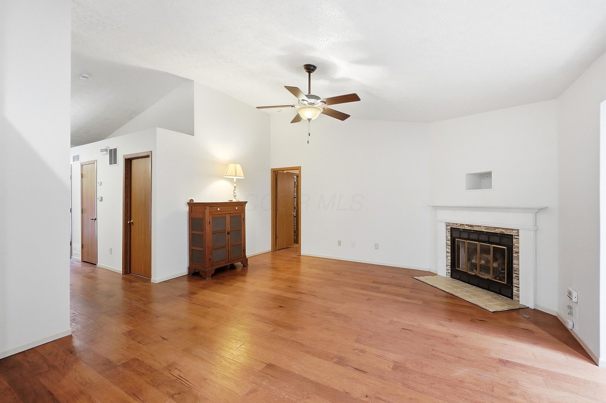 4912 Canal Cove Way