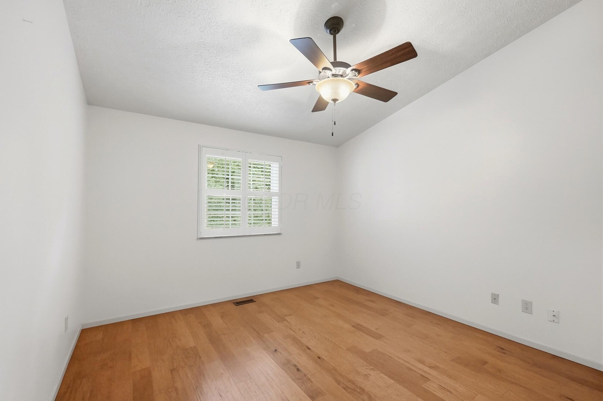 4912 Canal Cove Way
