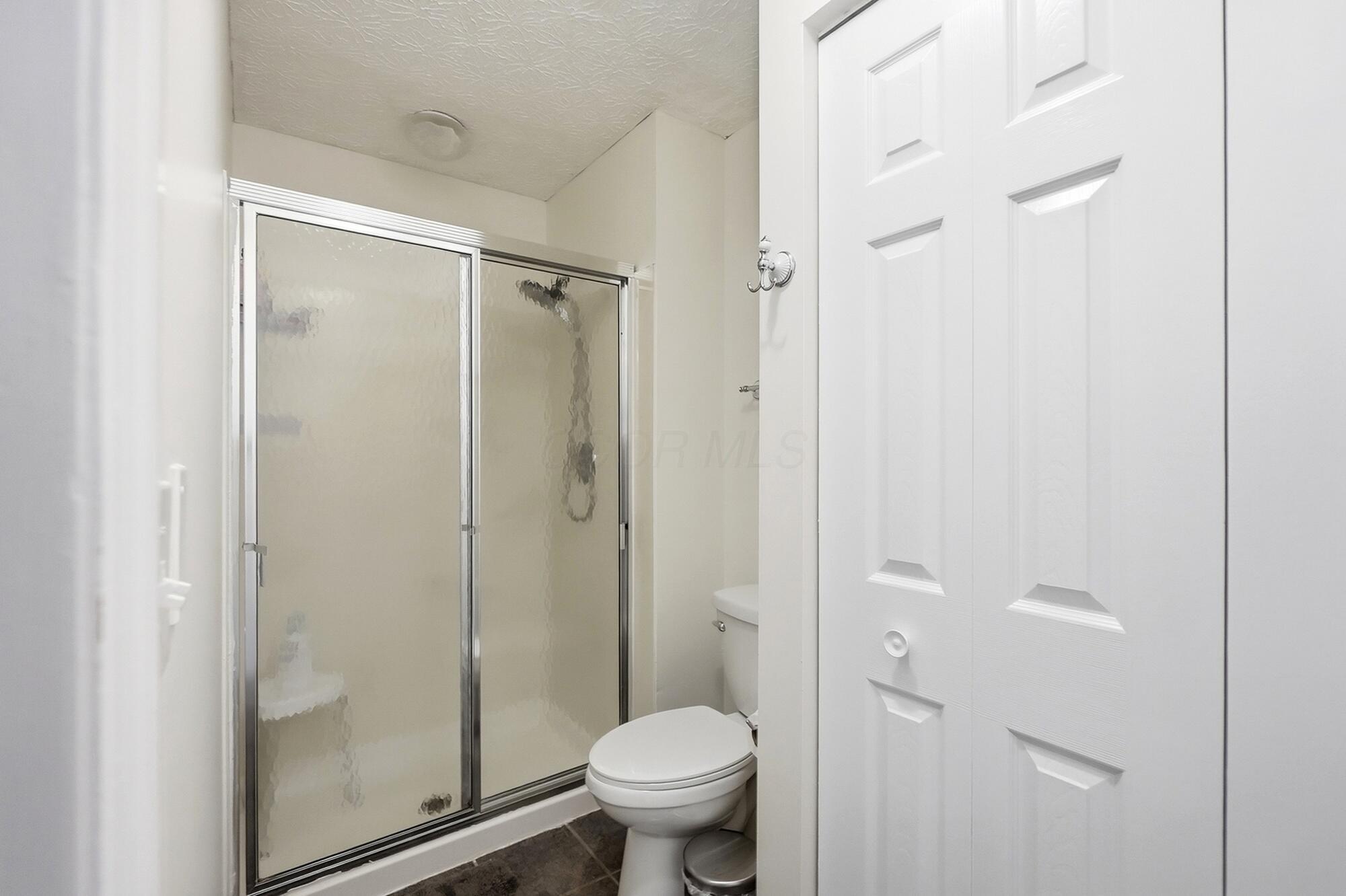 5203 Hickory Grove