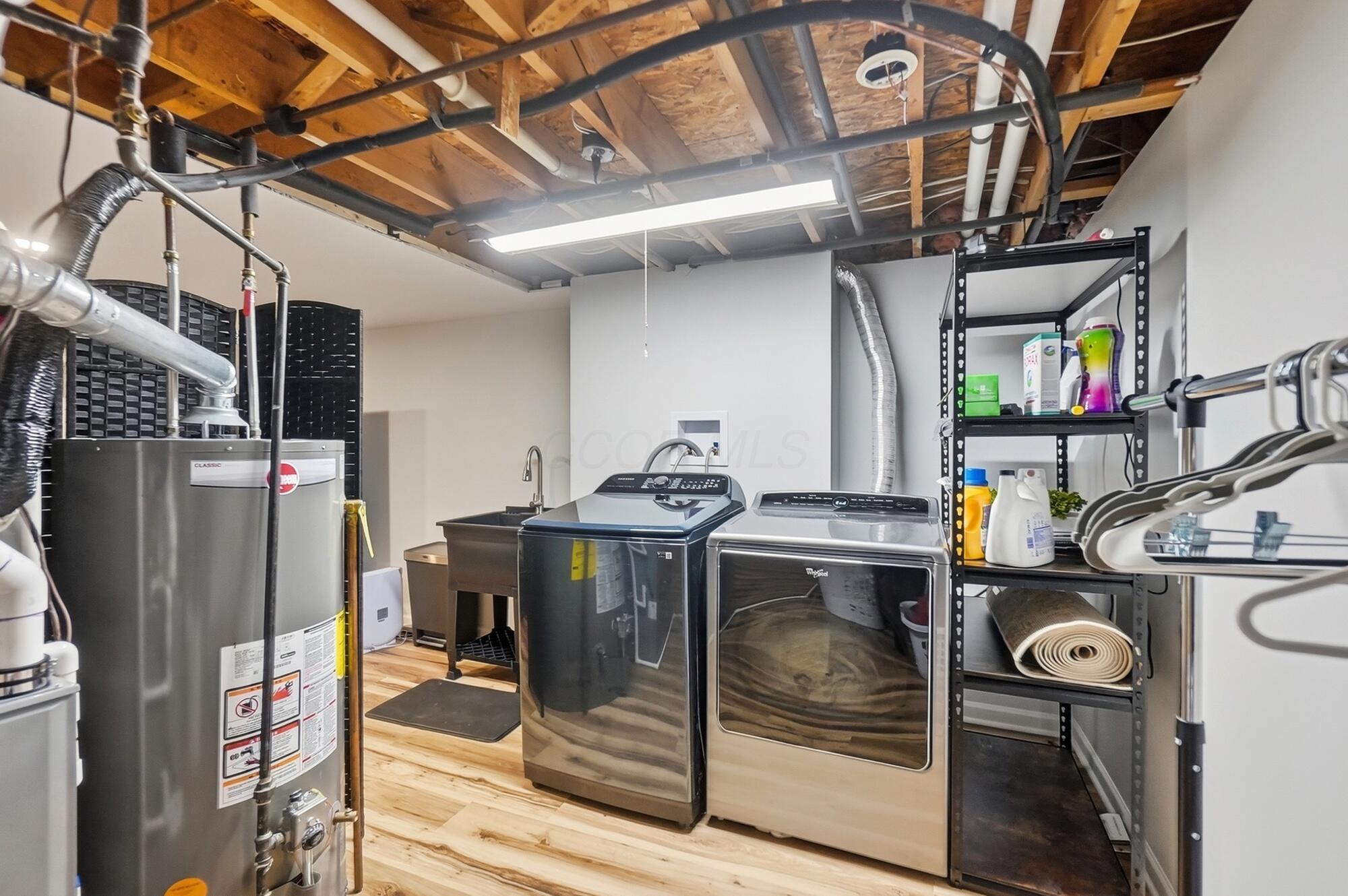 5203 Hickory Grove