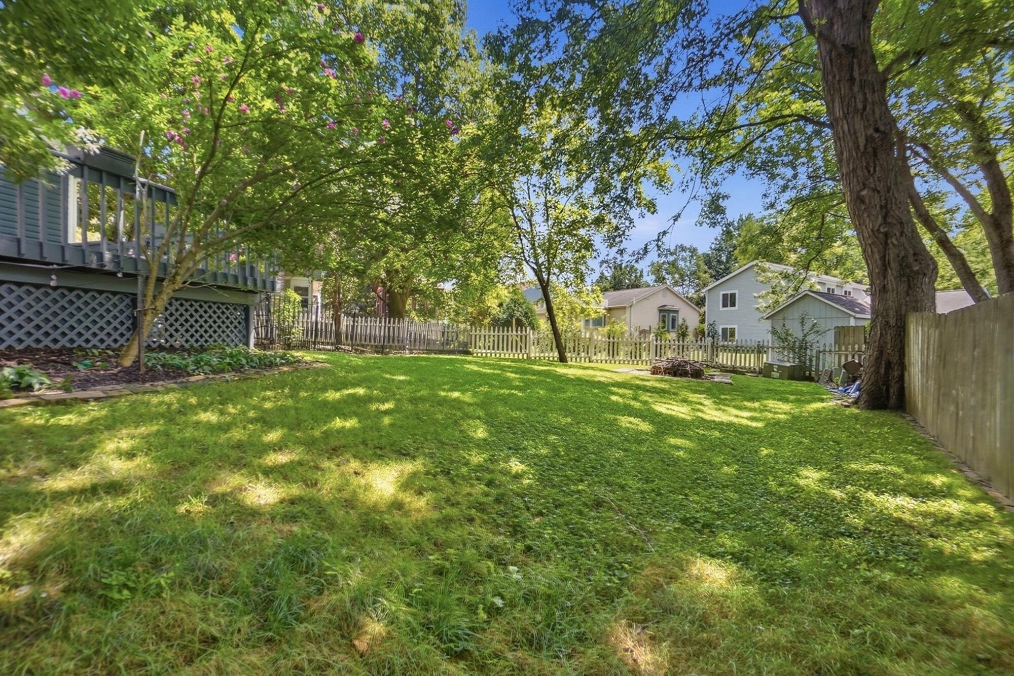5203 Hickory Grove