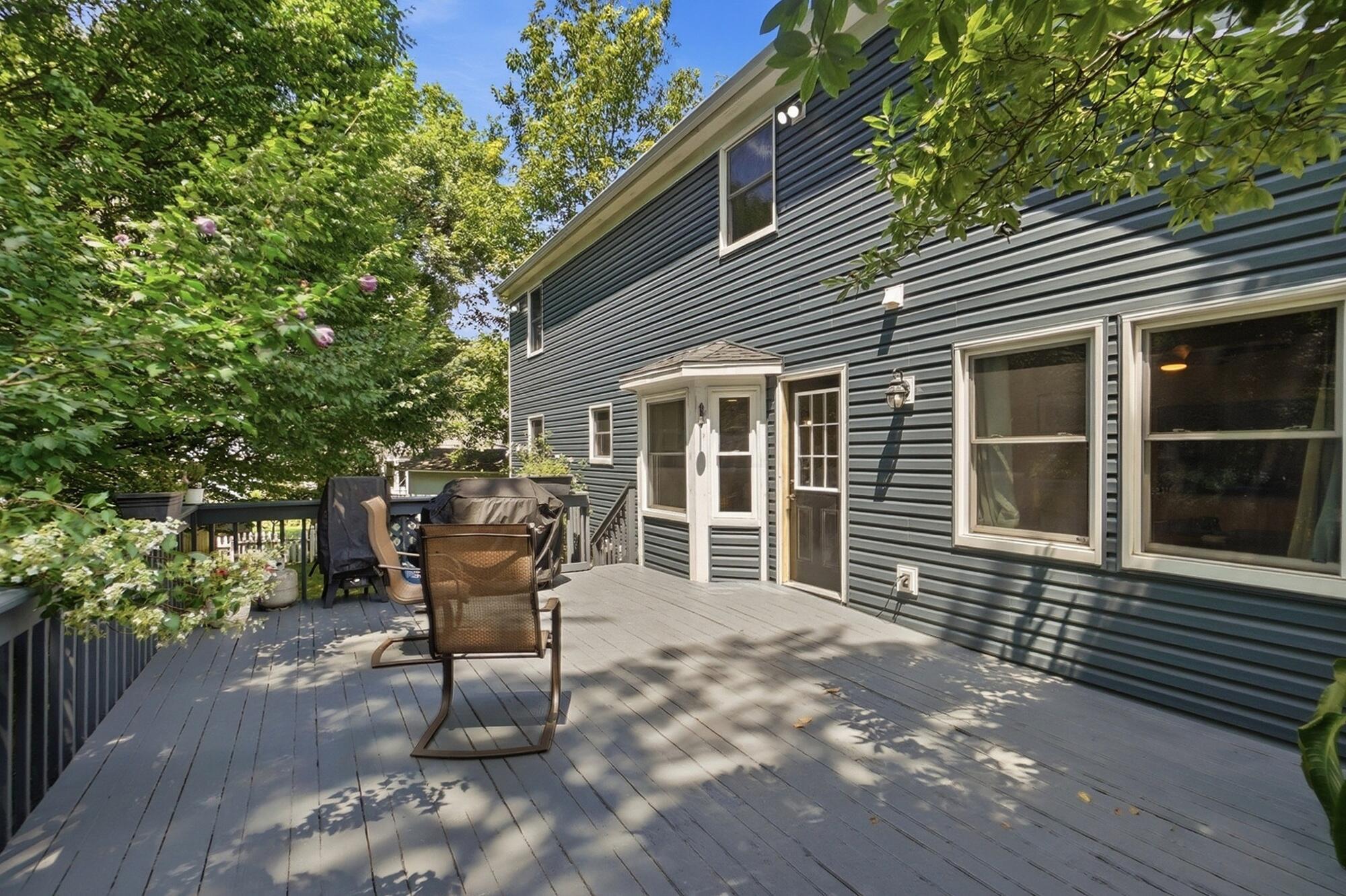 5203 Hickory Grove