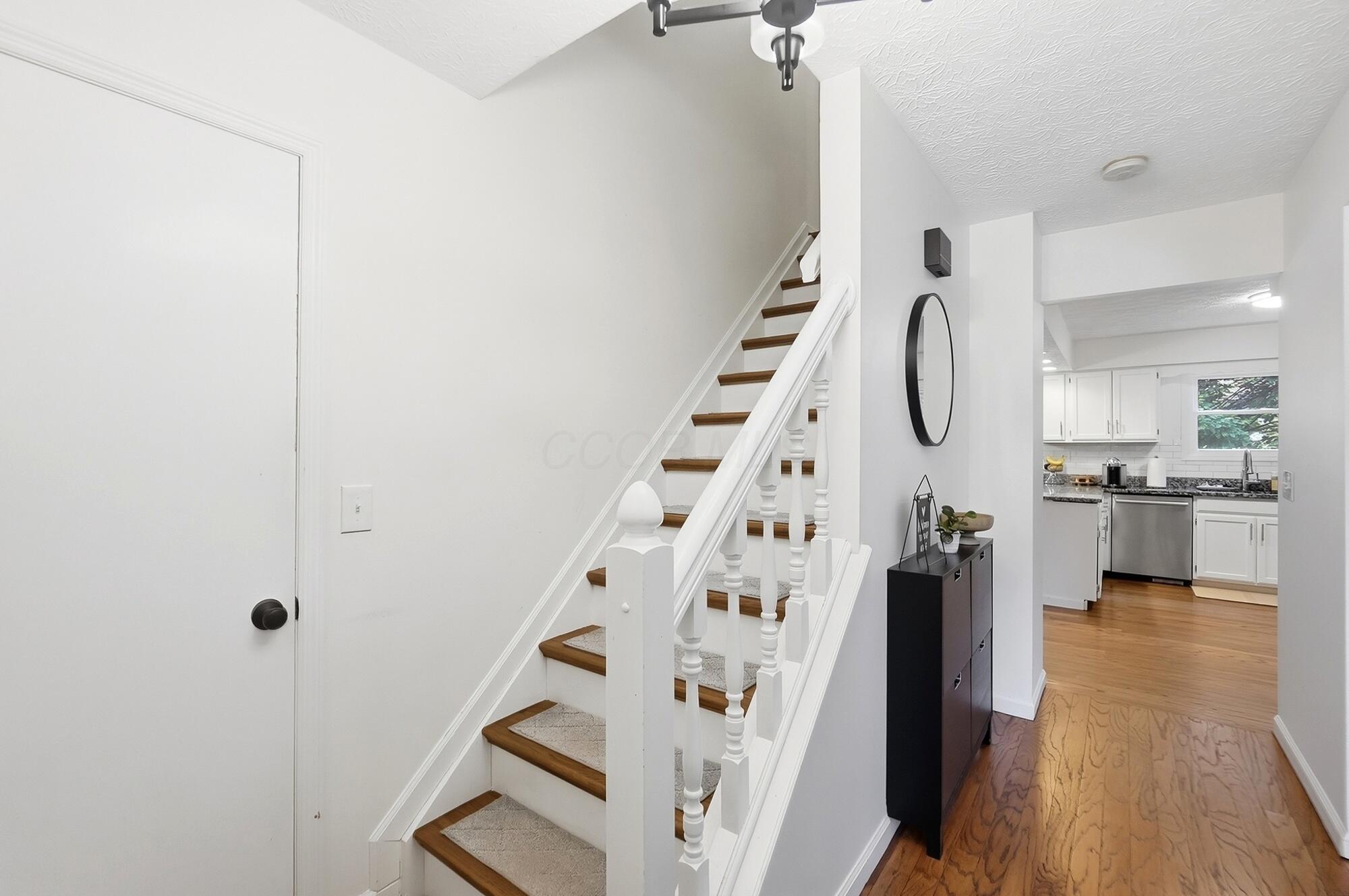 5203 Hickory Grove