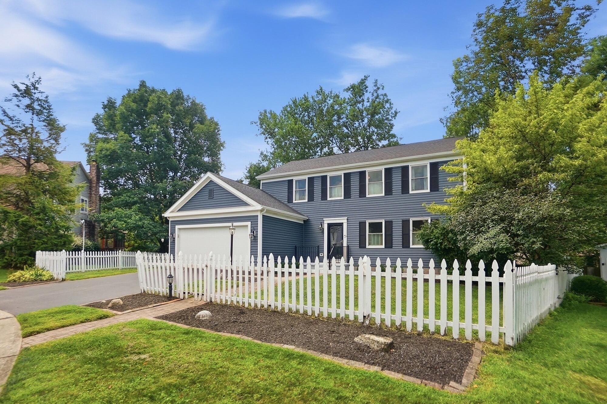 5203 Hickory Grove