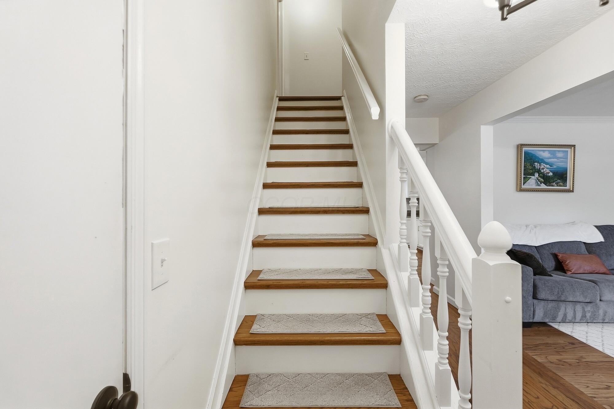 5203 Hickory Grove