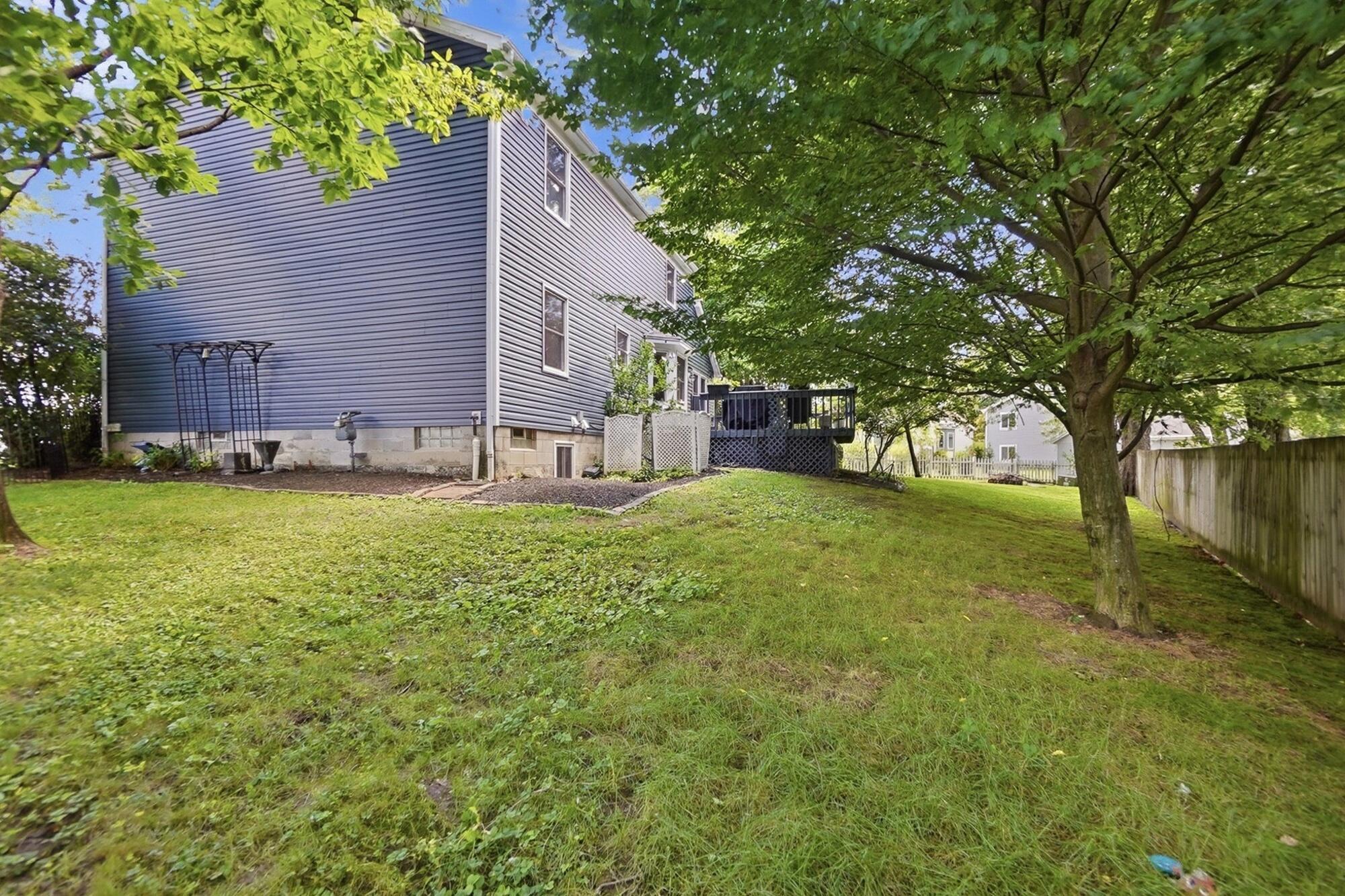 5203 Hickory Grove