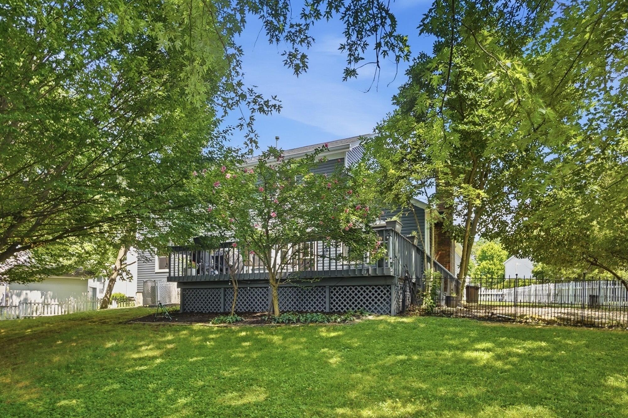 5203 Hickory Grove