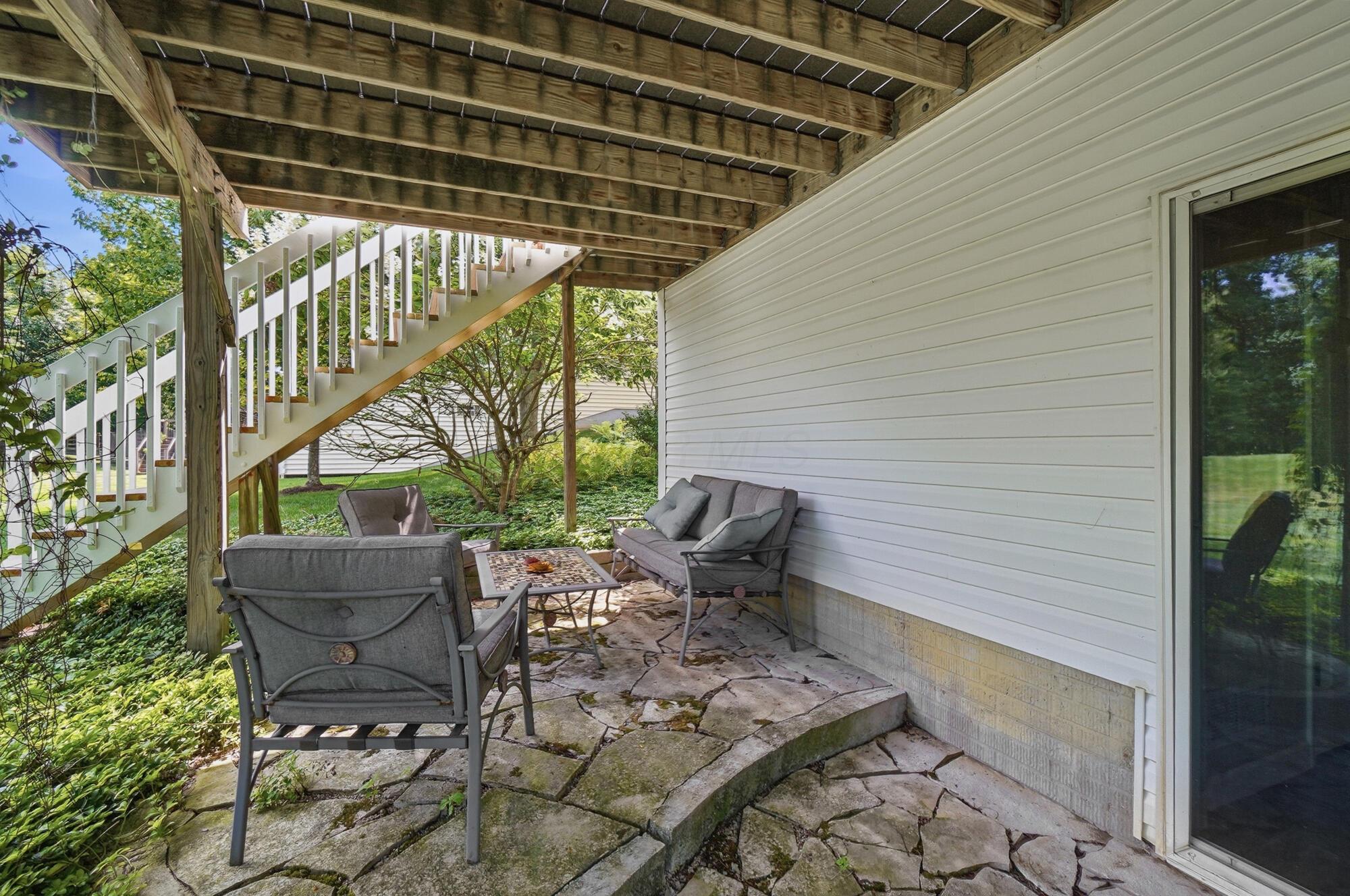 5817 Edgebrook Drive