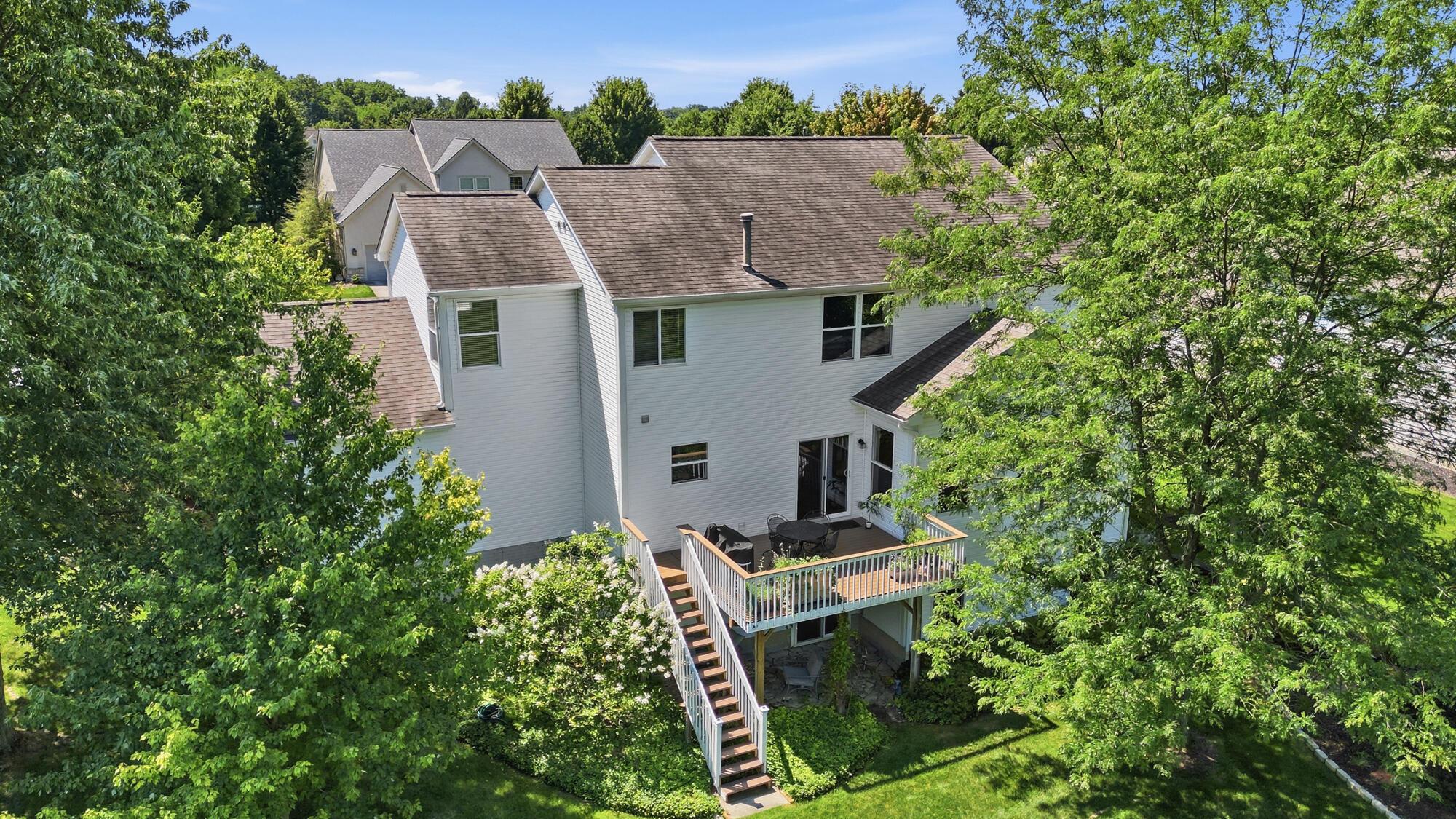 5817 Edgebrook Drive