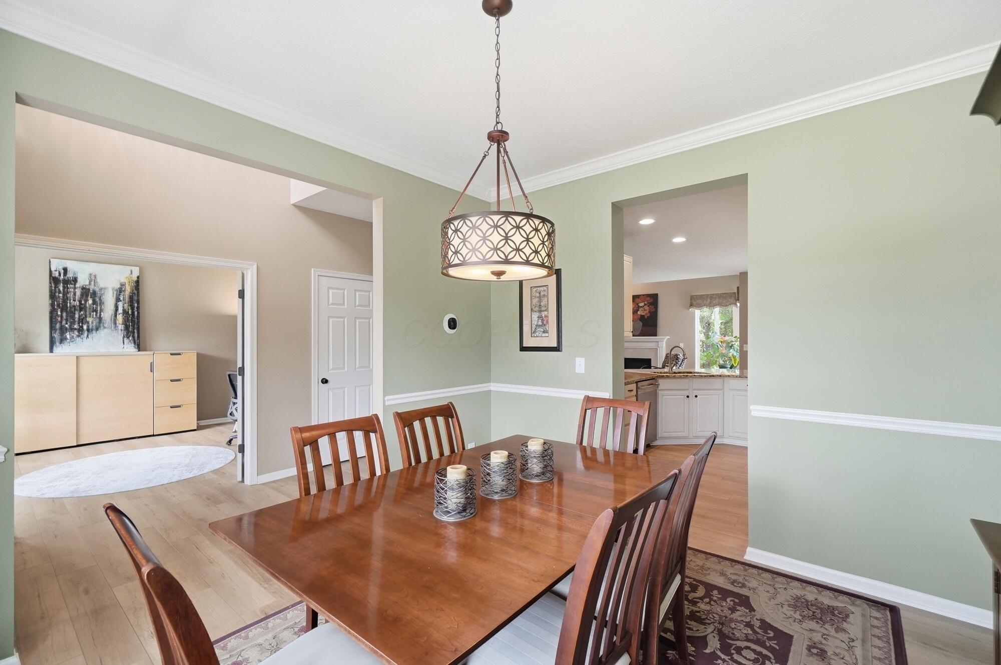 5817 Edgebrook Drive