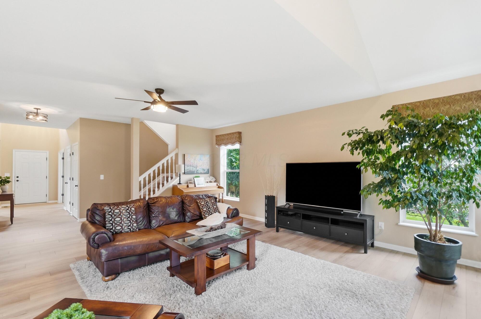 5817 Edgebrook Drive