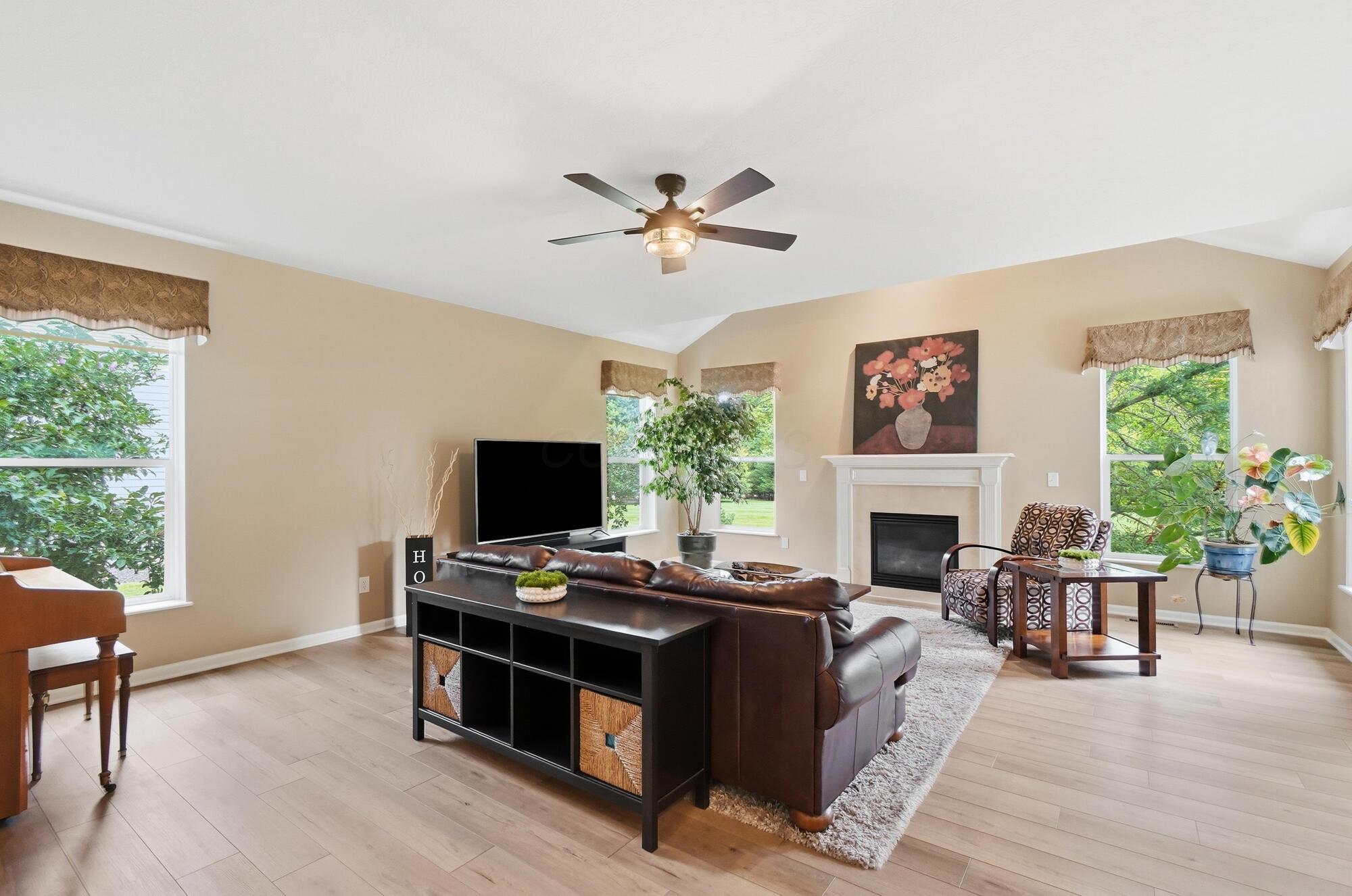 5817 Edgebrook Drive