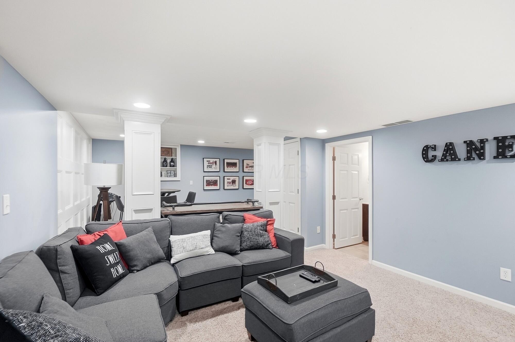 9401 Traceyton Drive