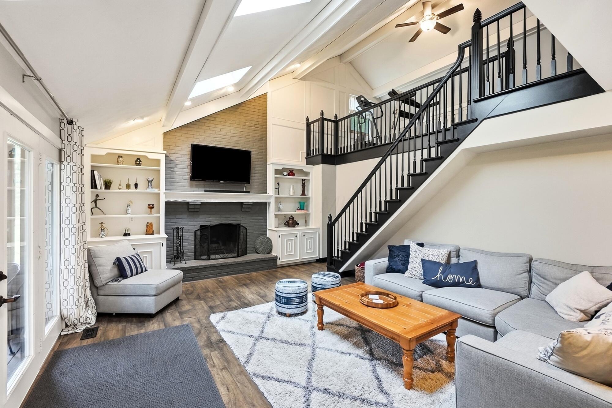 9401 Traceyton Drive