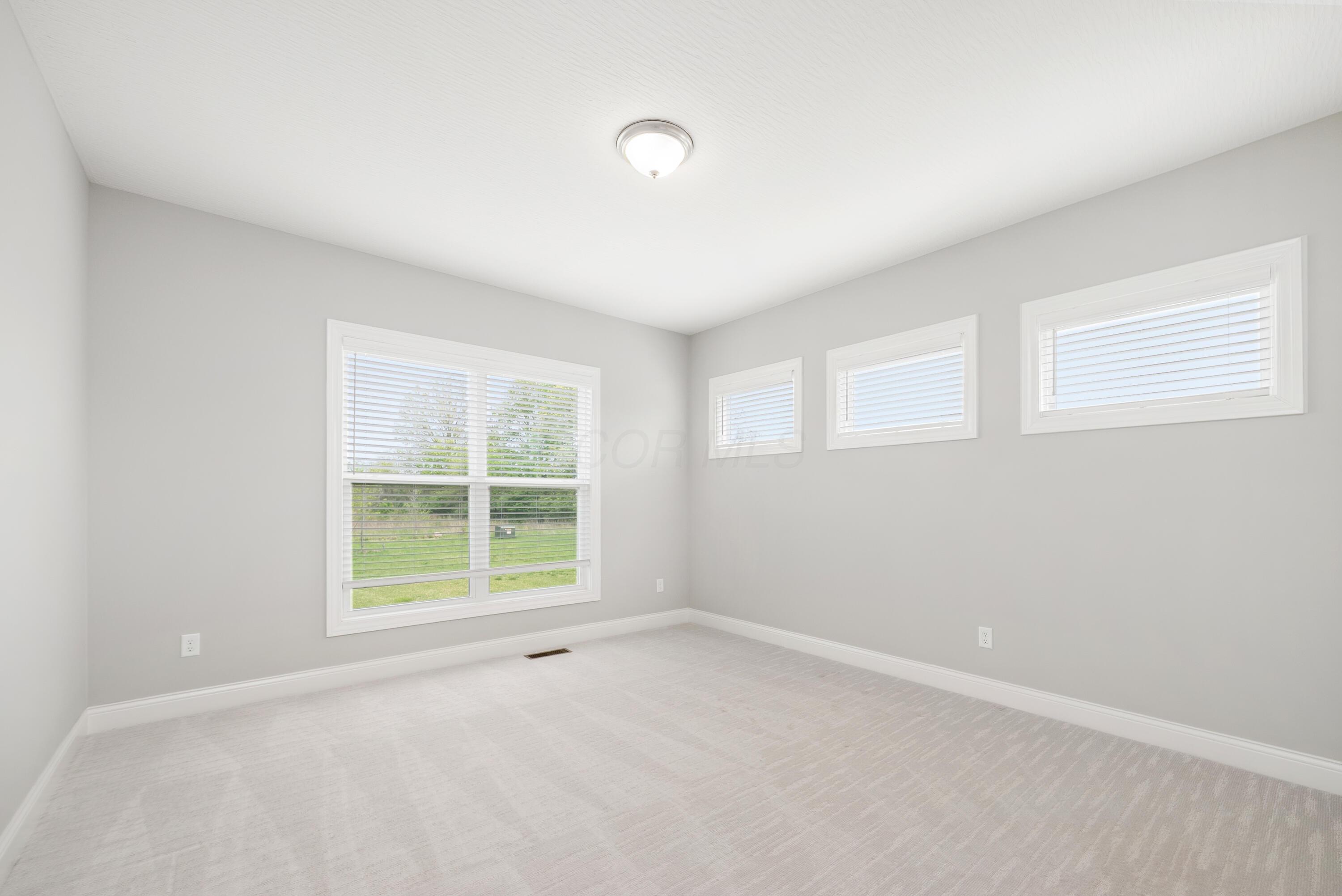 5789 Benton Lane