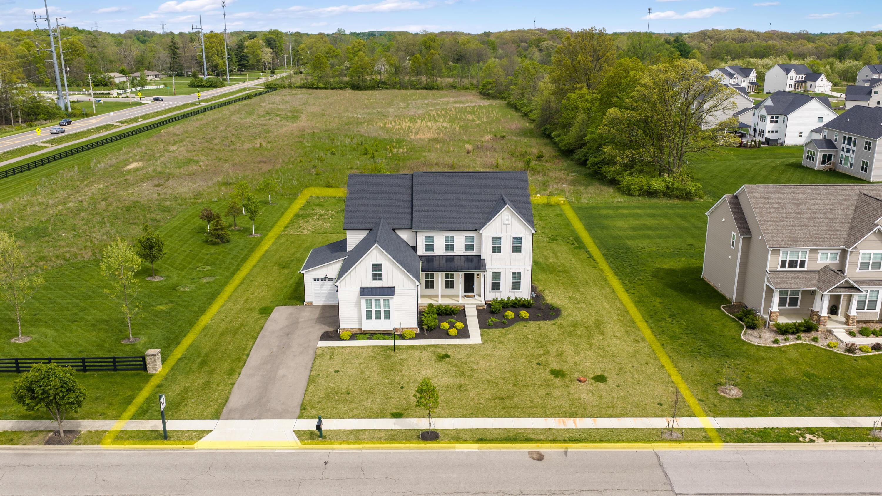 5789 Benton Lane