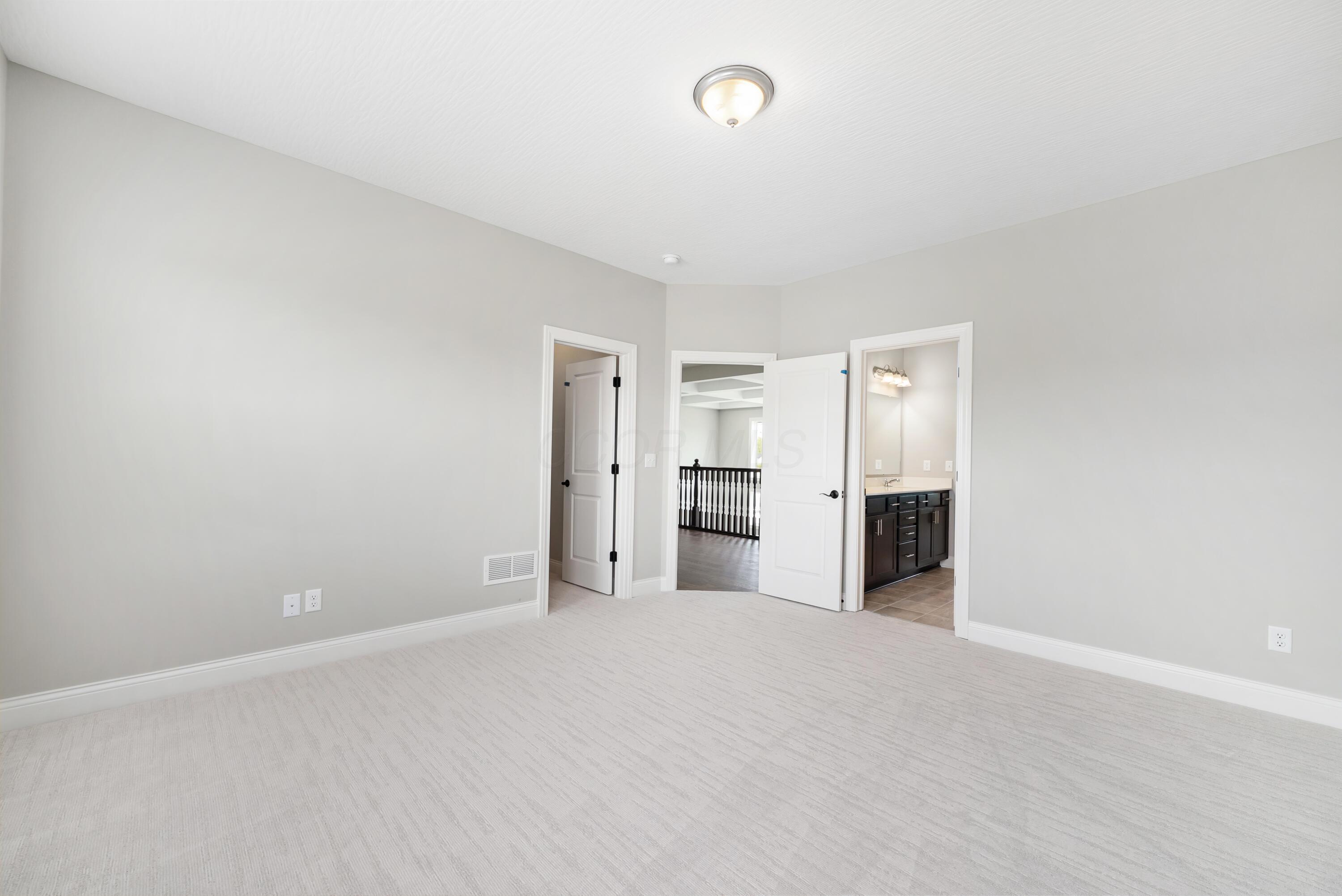 5789 Benton Lane