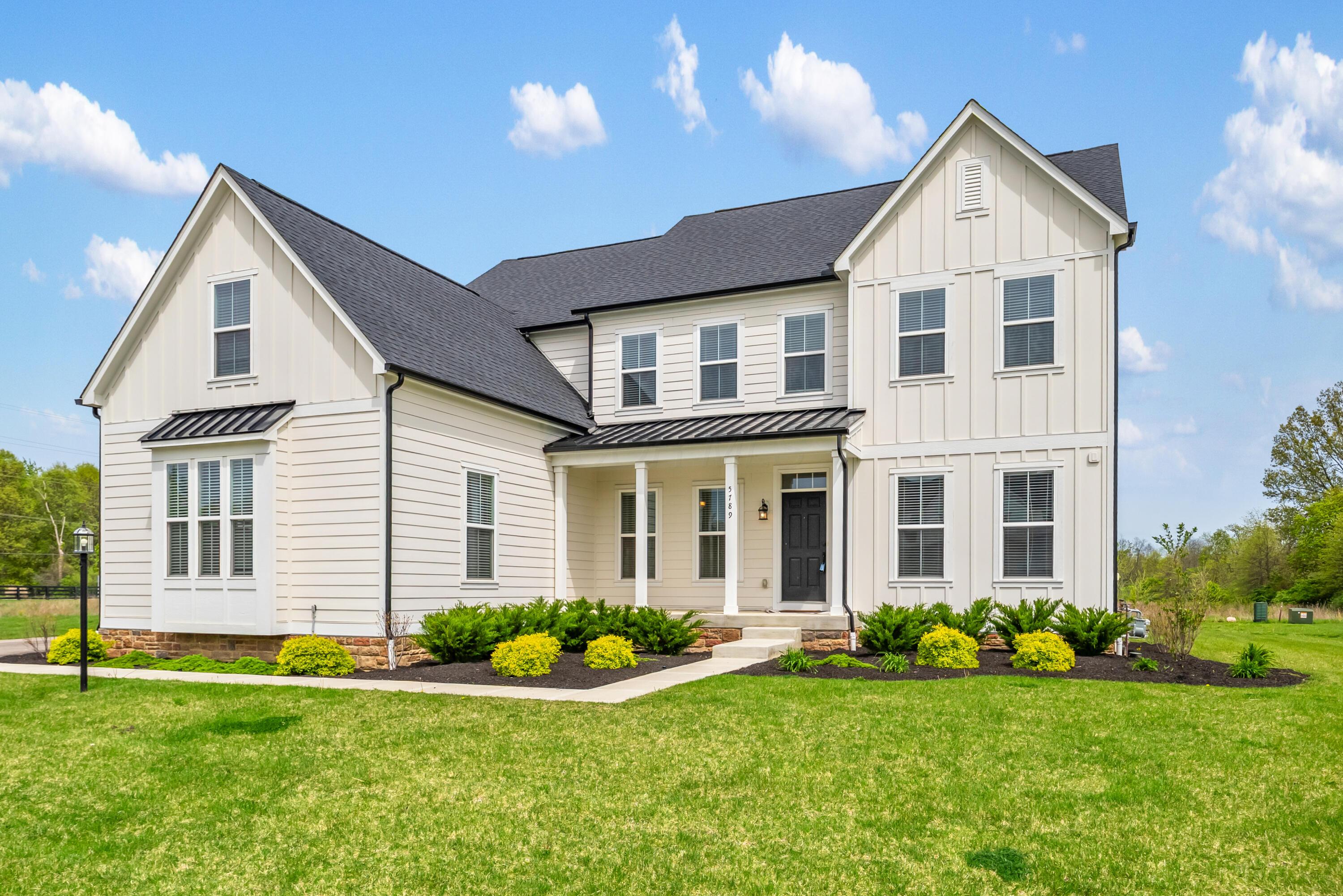 5789 Benton Lane