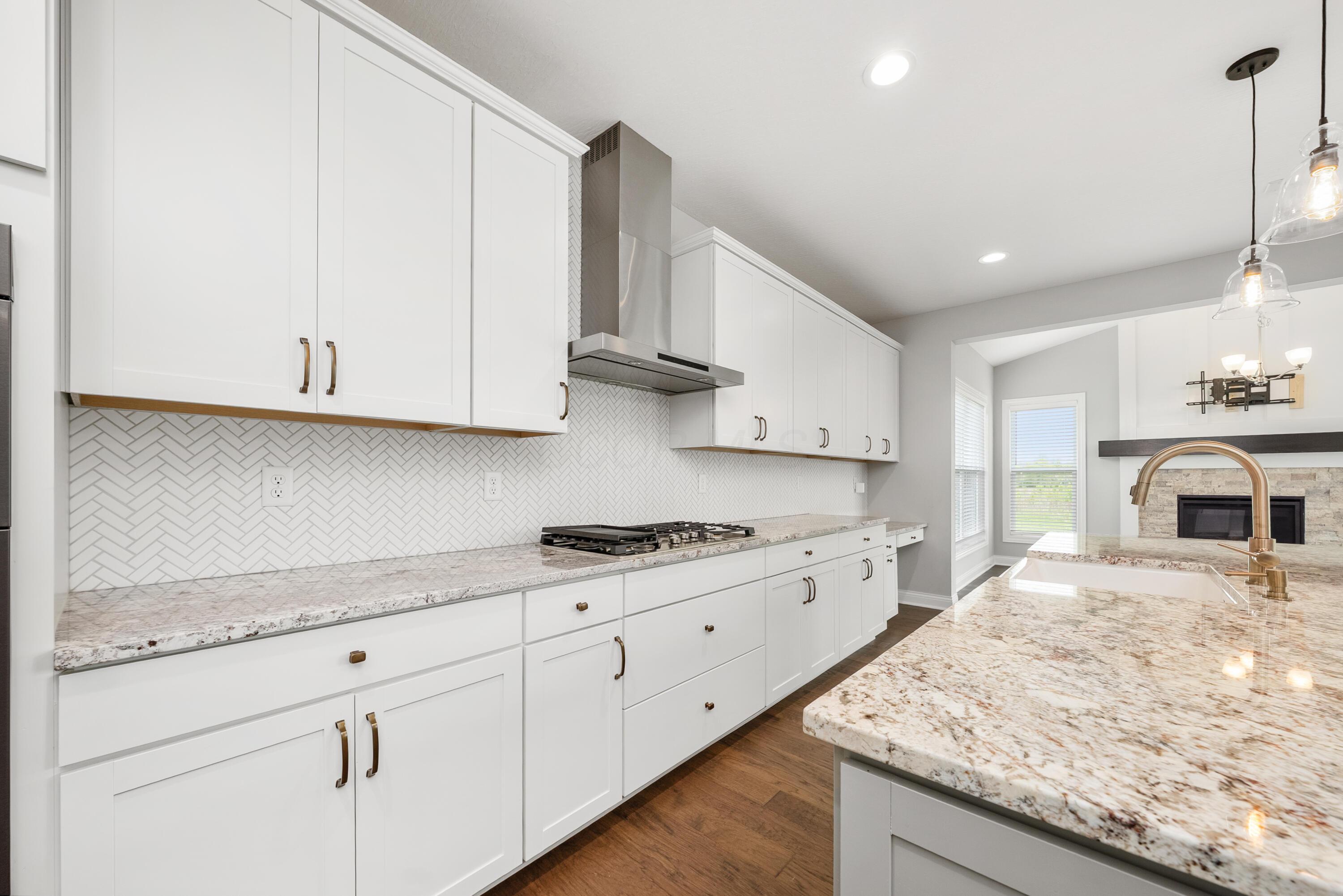 5789 Benton Lane