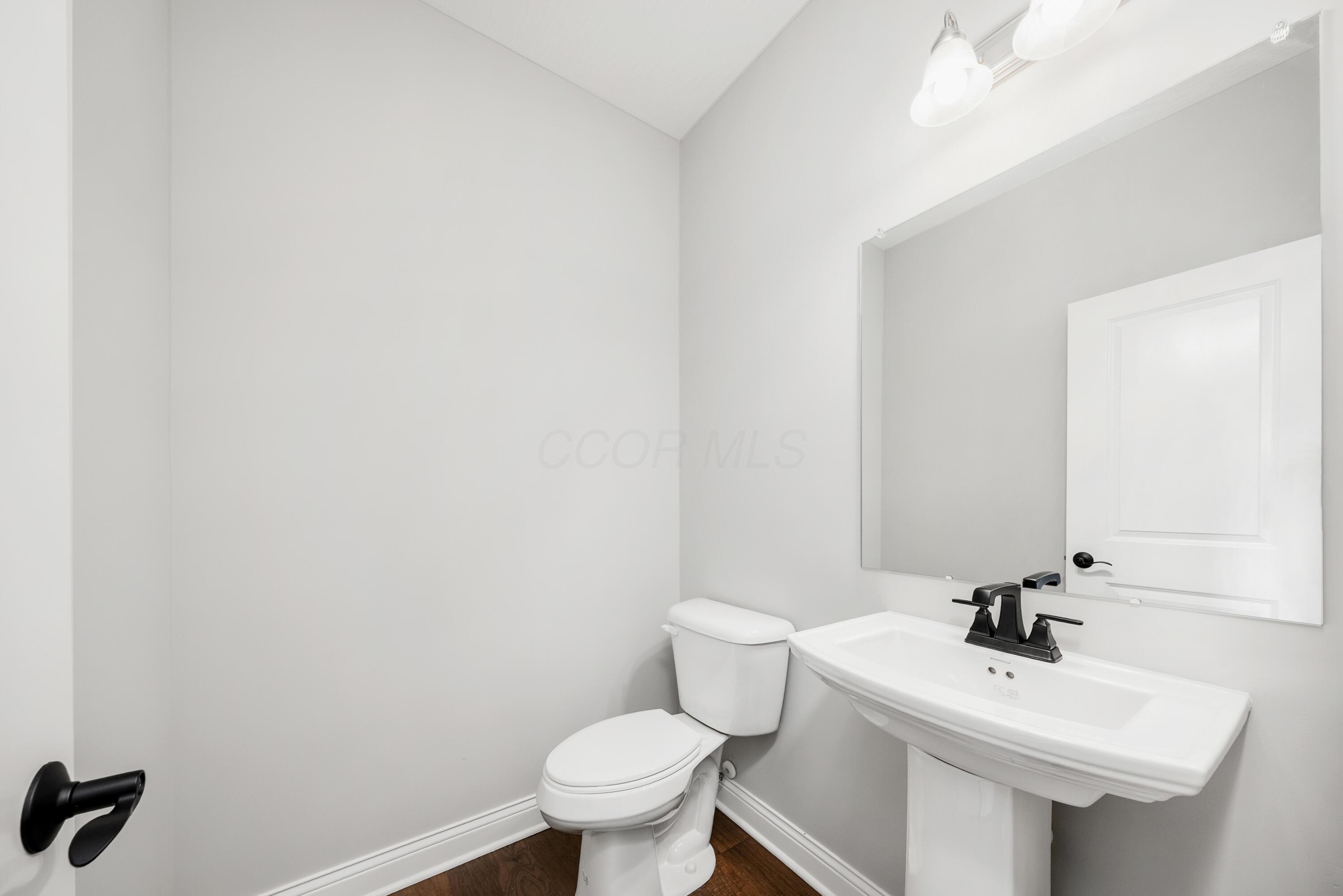 5789 Benton Lane