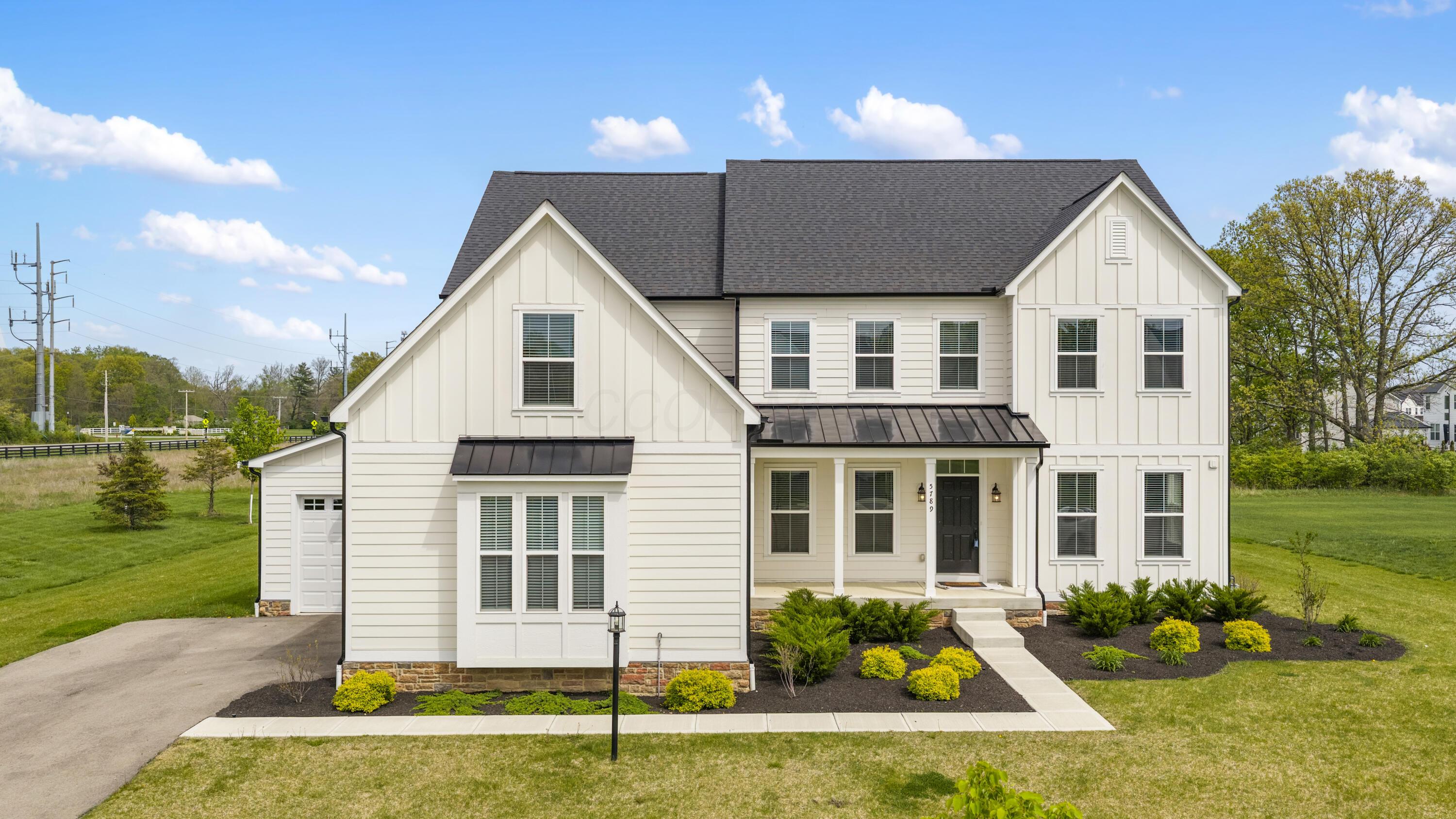 5789 Benton Lane