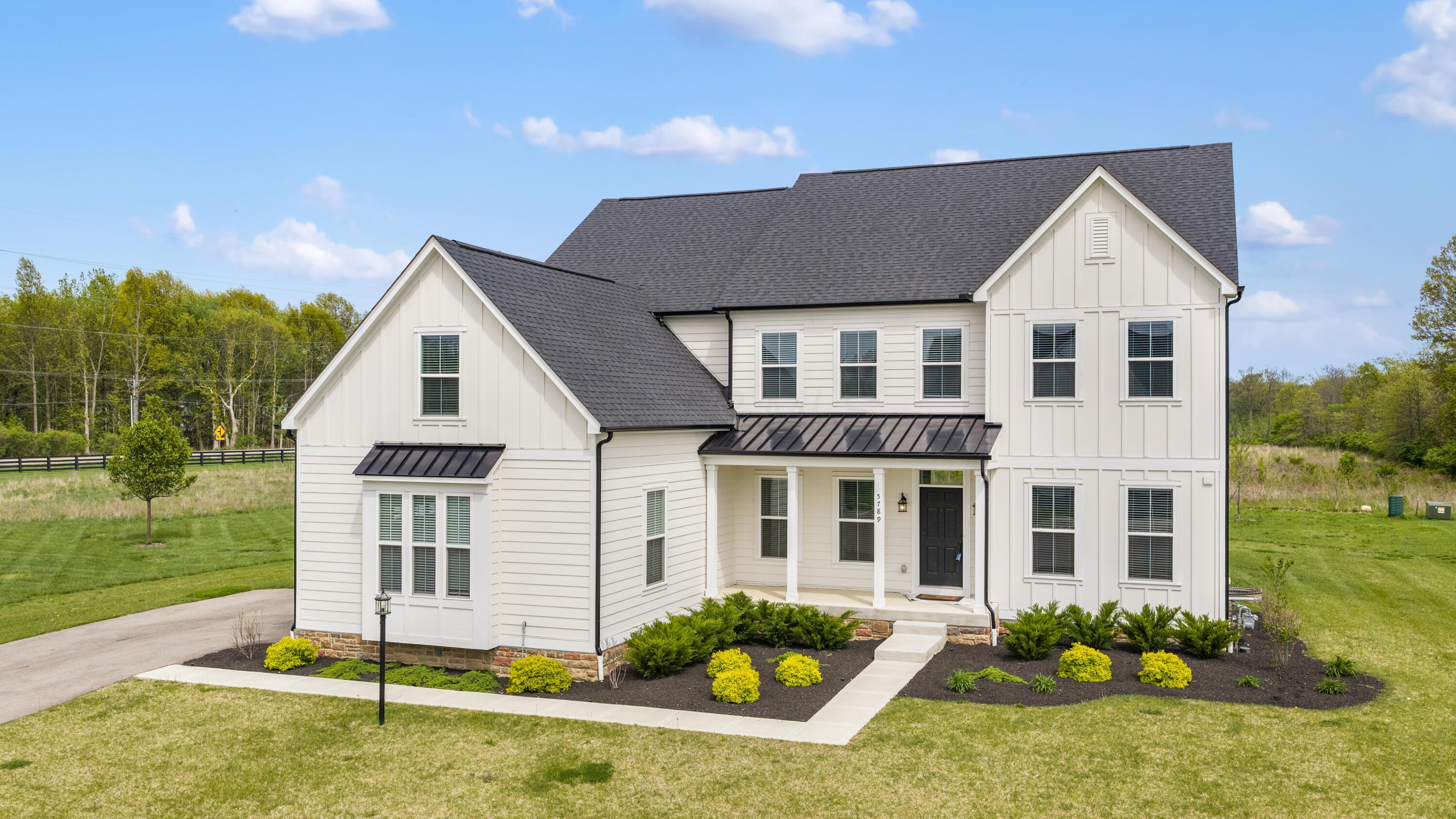 5789 Benton Lane