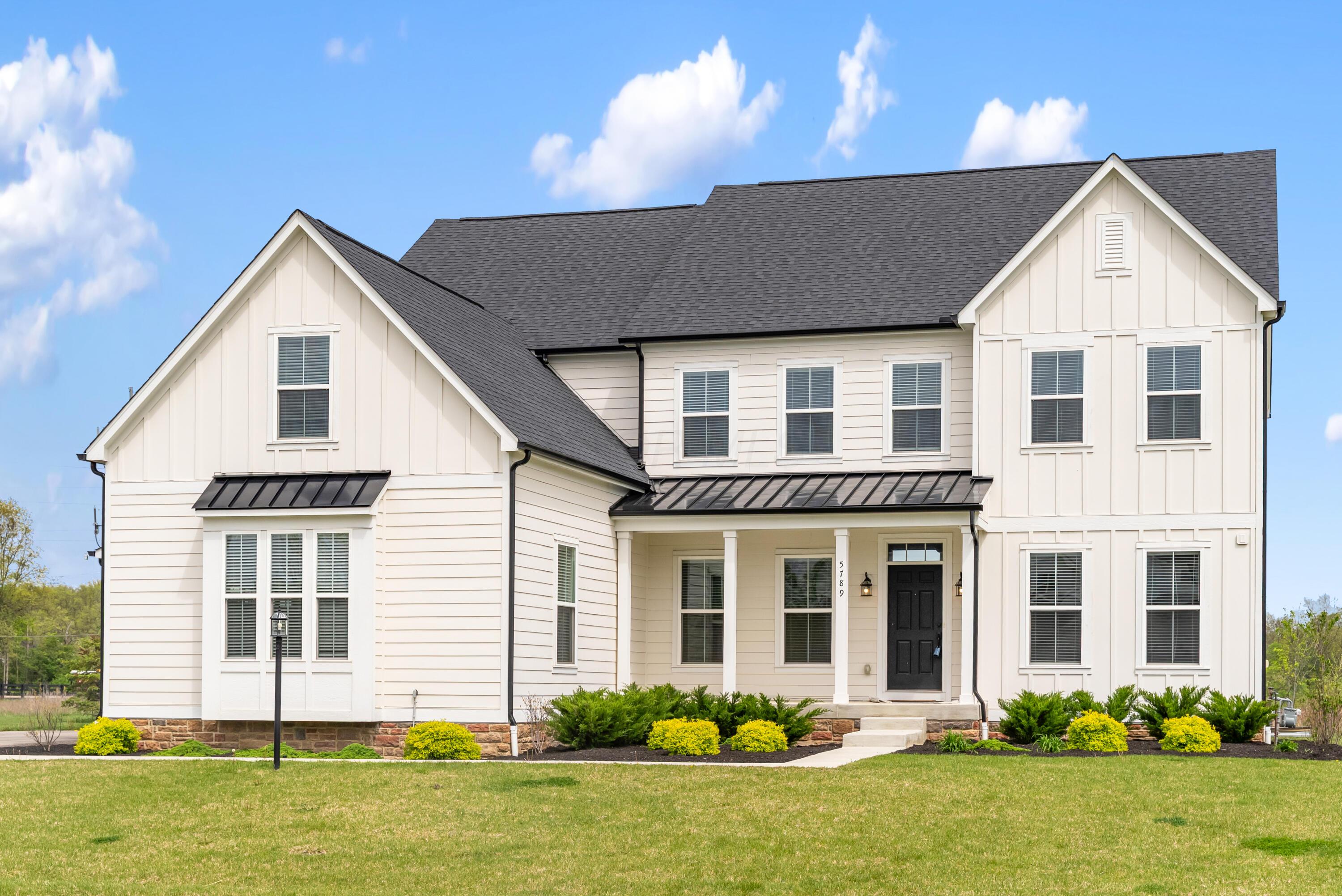 5789 Benton Lane