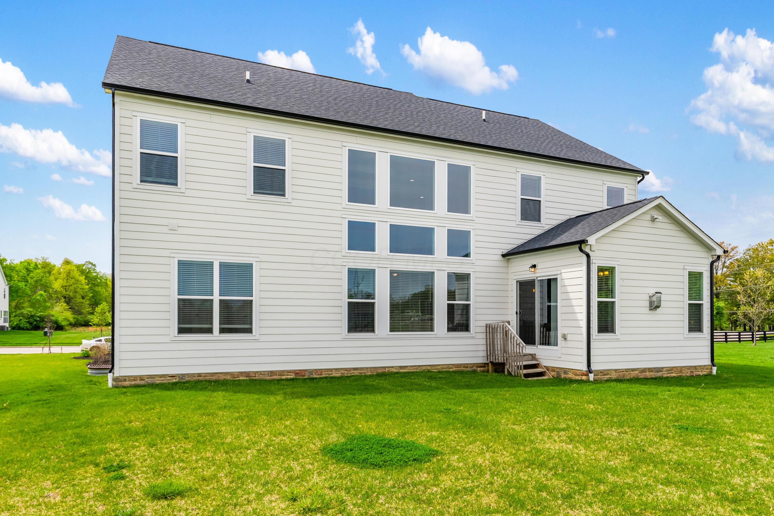 5789 Benton Lane