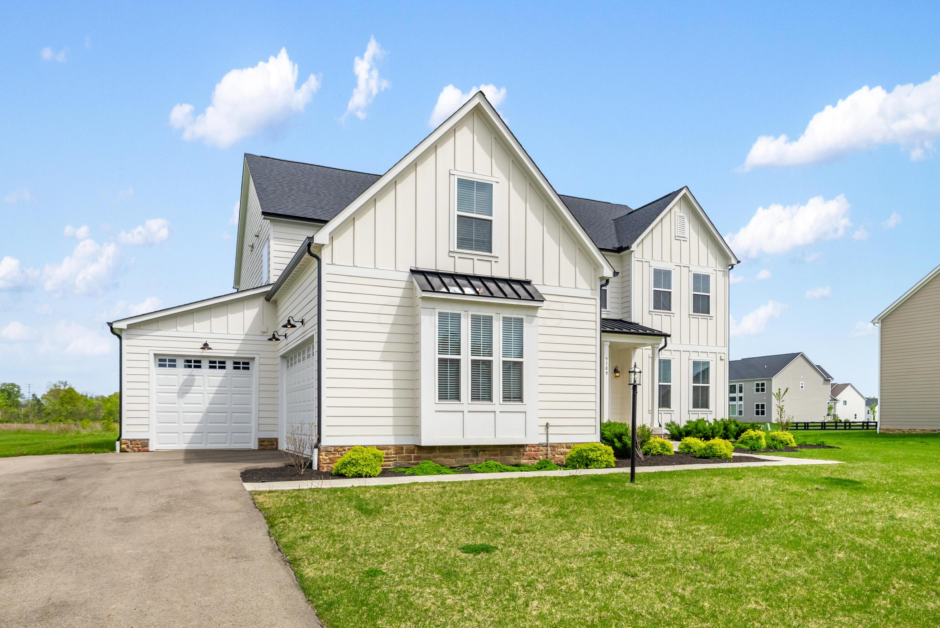 5789 Benton Lane