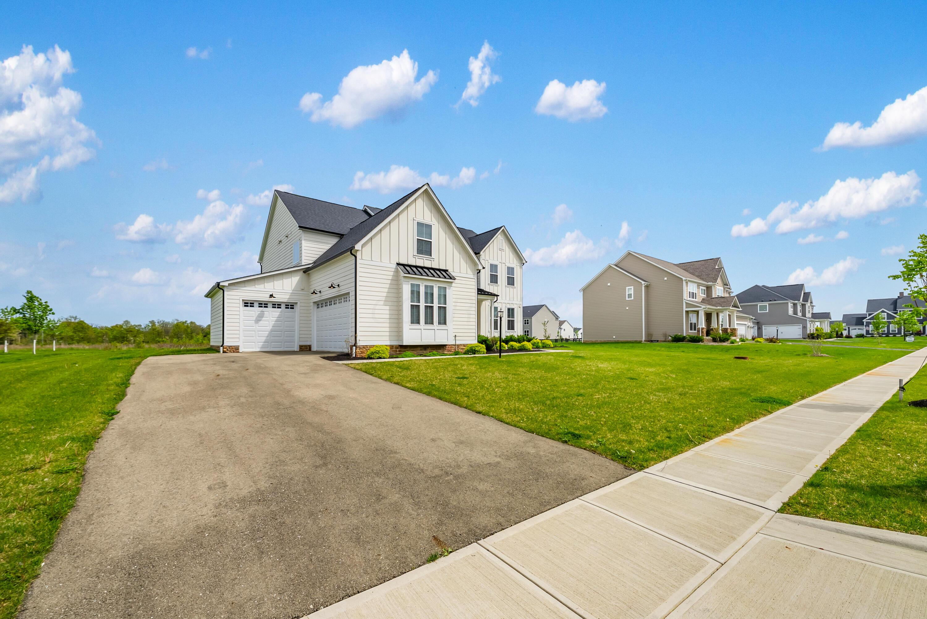 5789 Benton Lane
