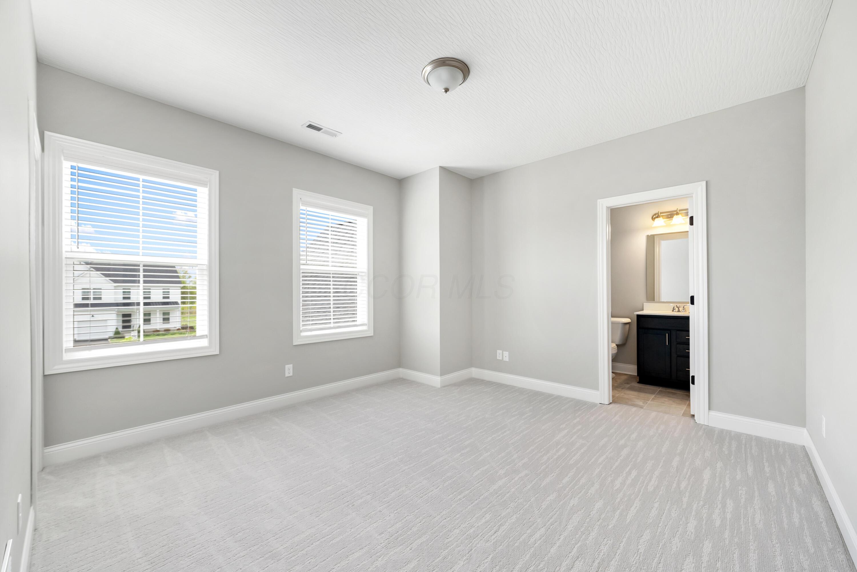 5789 Benton Lane