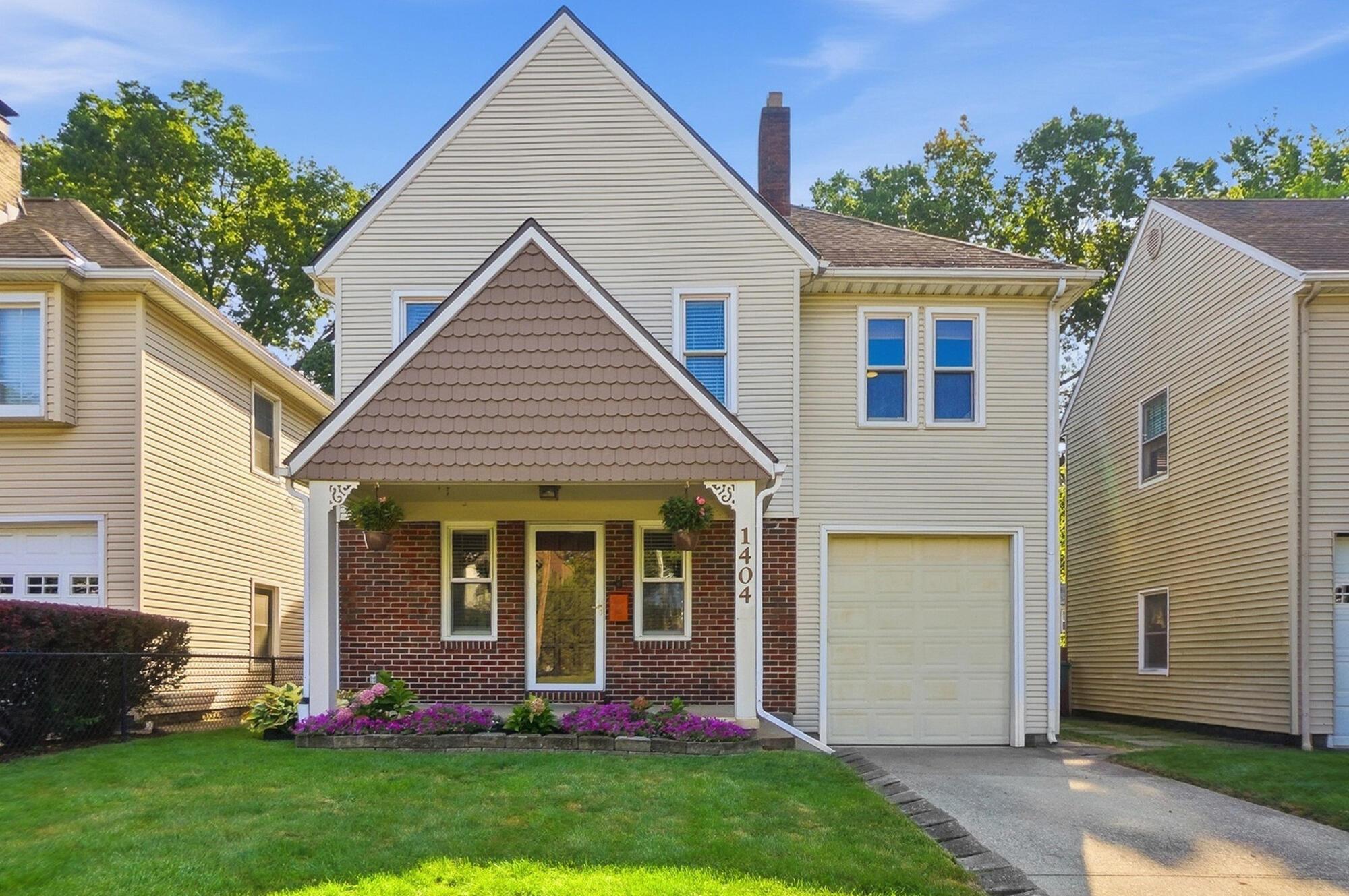 1404 Meadow Road