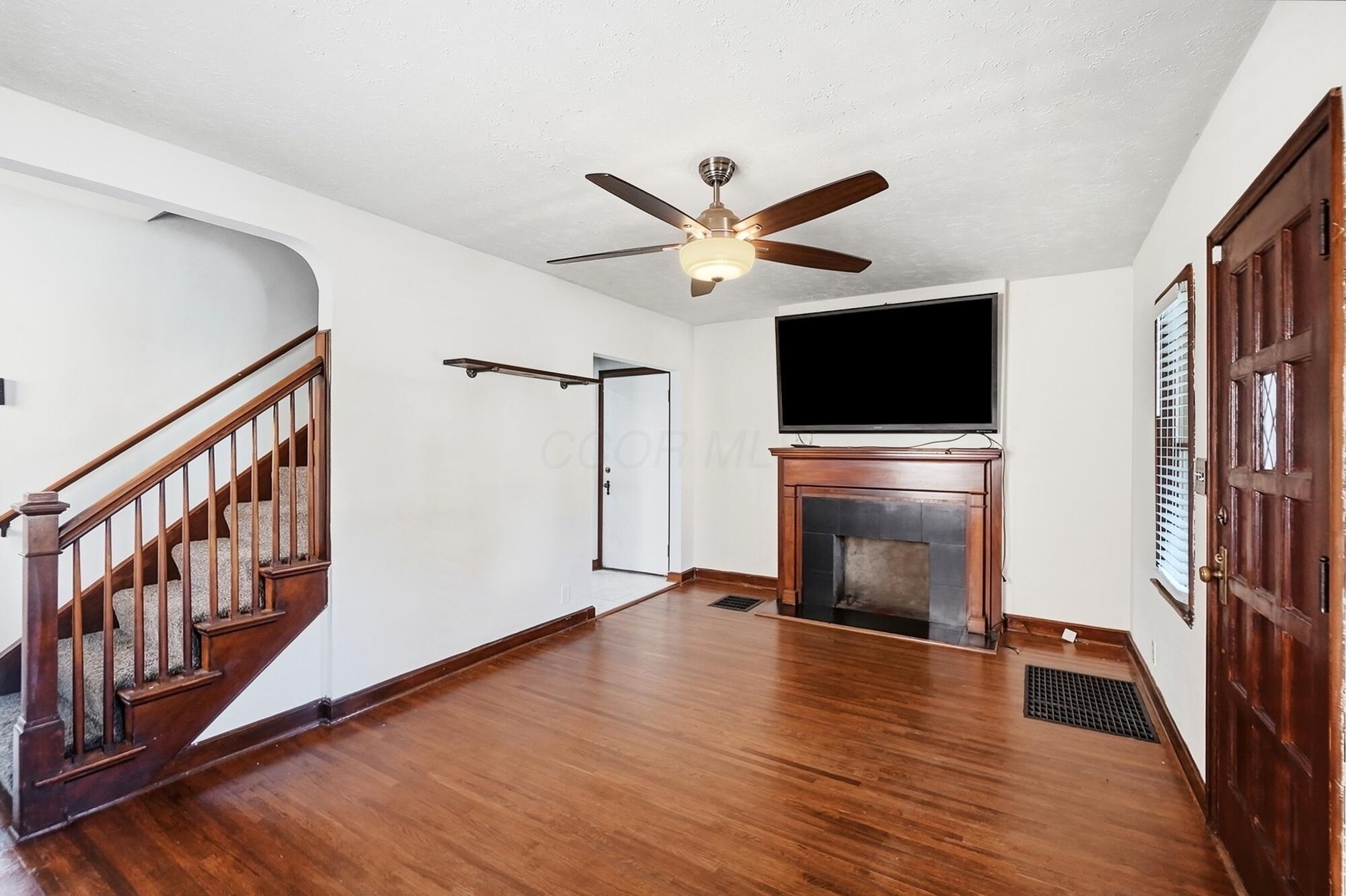1404 Meadow Road