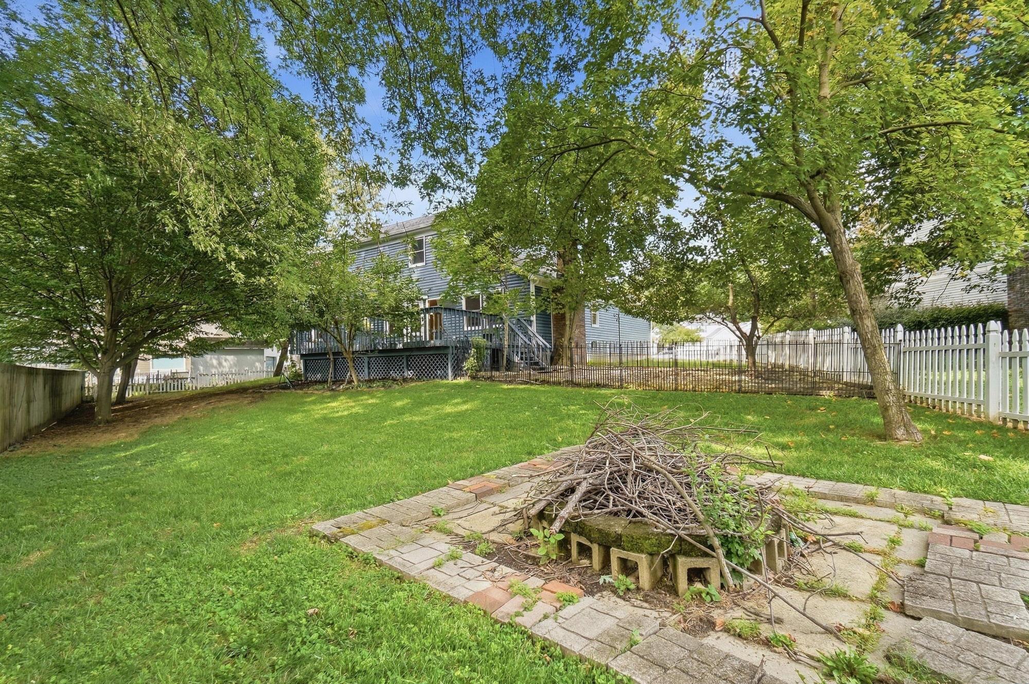 5203 Hickory Grove