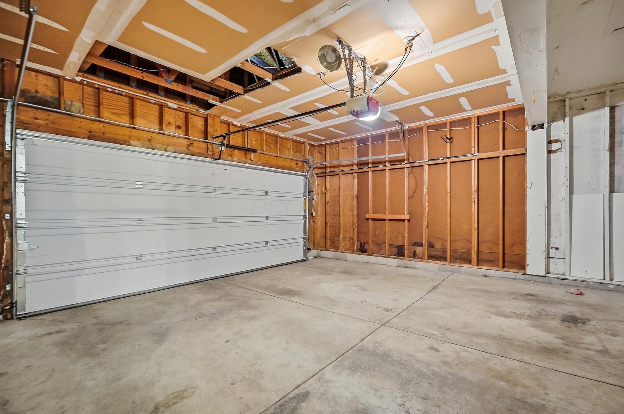 5203 Hickory Grove
