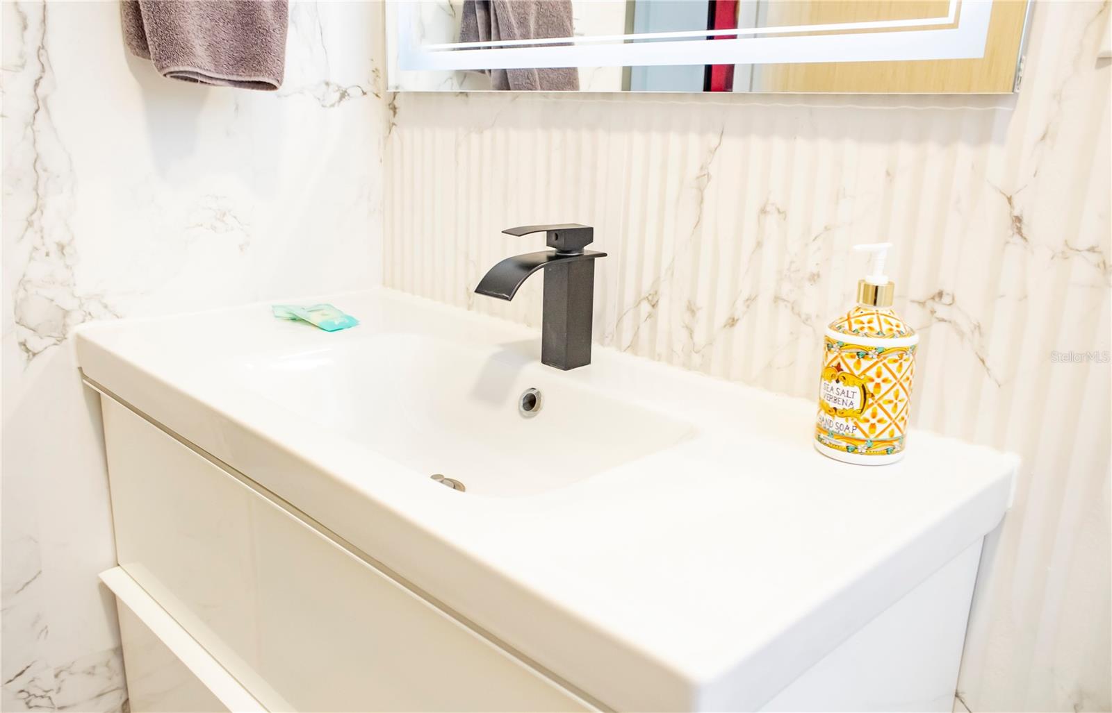 60 ISMAEL RIVERA ST #1-3