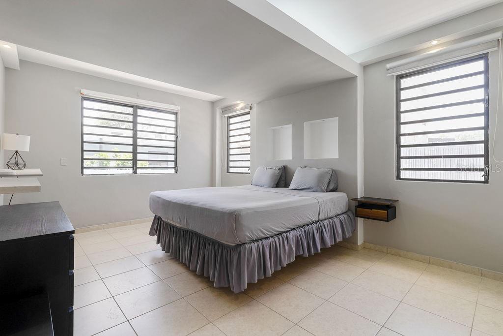 3 MALAGA ST #OCEAN PARK