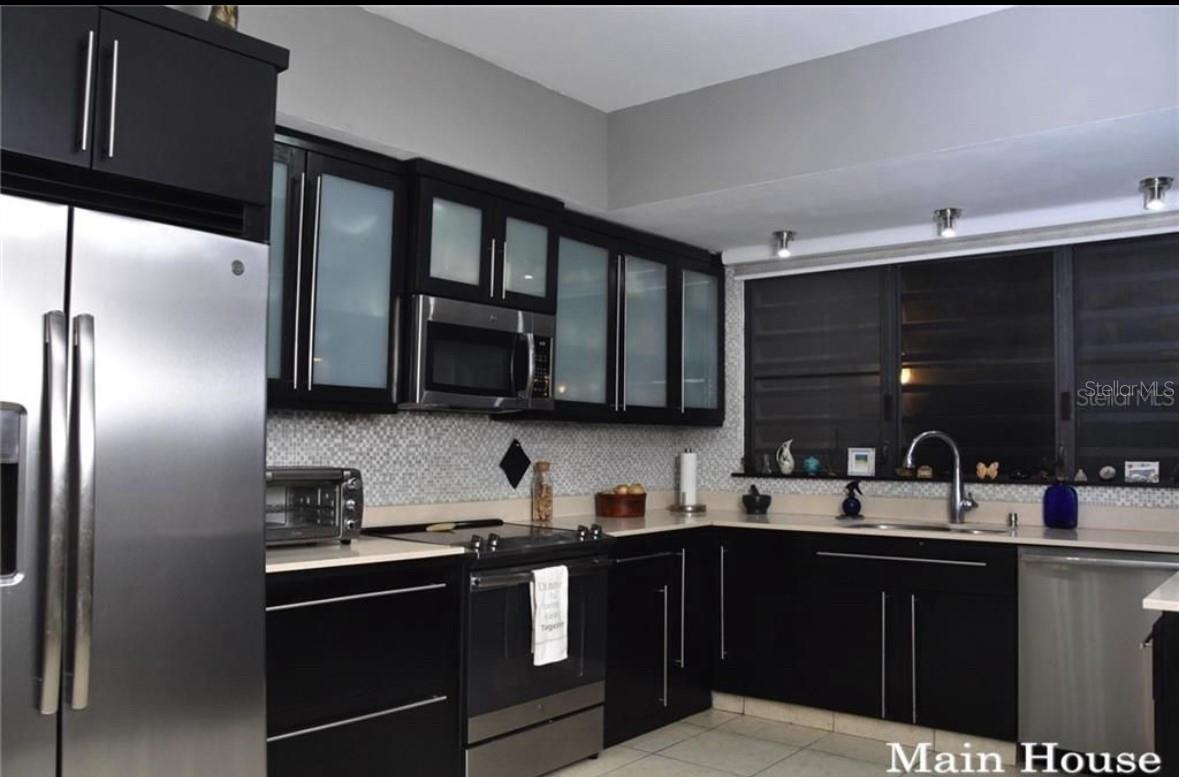 3 MALAGA ST #OCEAN PARK