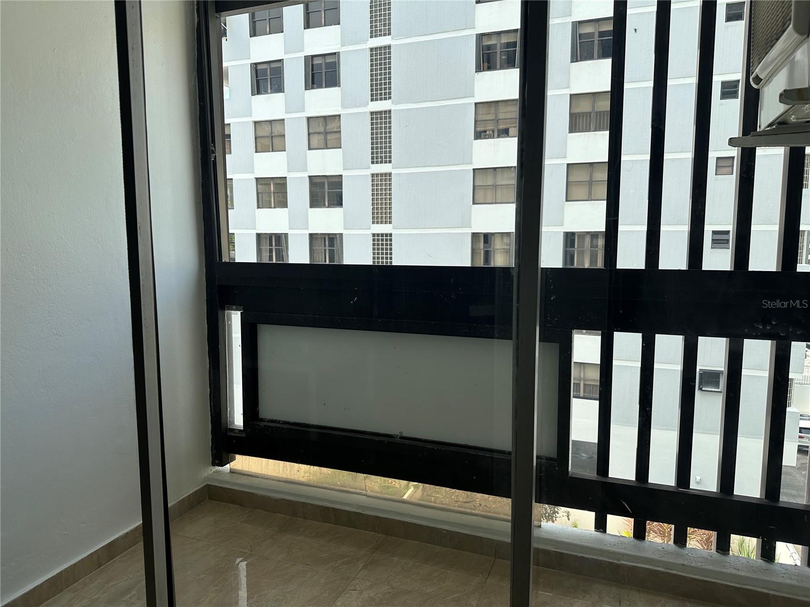 1407 Ashford Ave CONDADO AMBASSADOR #404