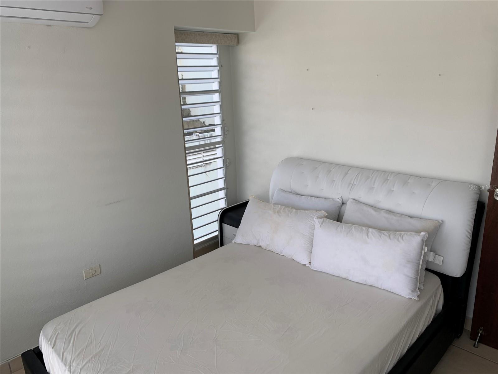 124 CONDADO ST #101
