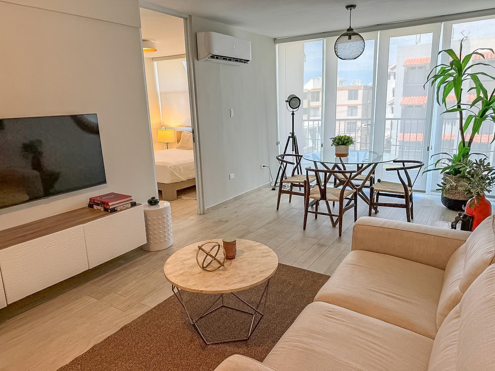 306 VILLAMIL ST #505