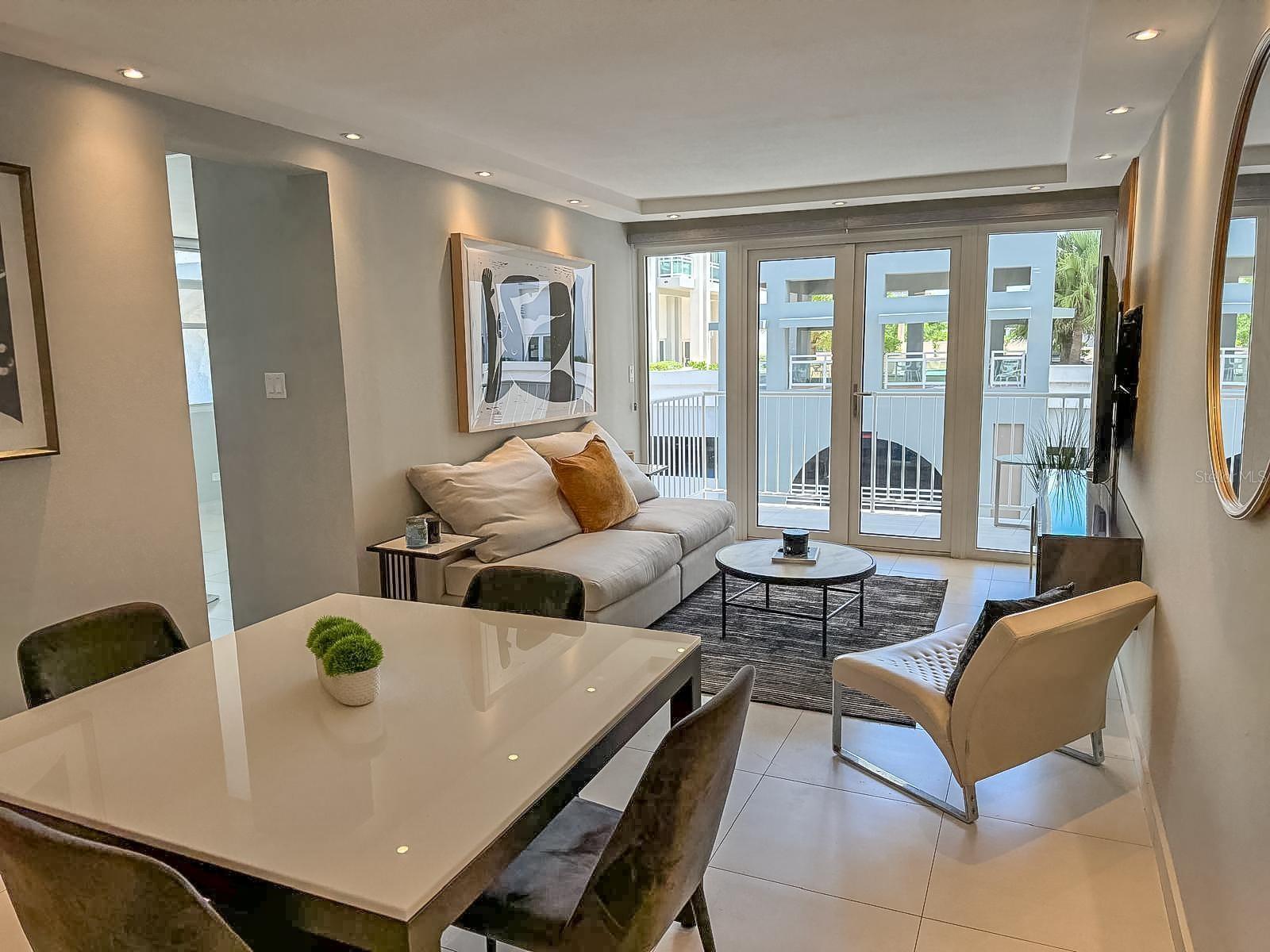 306 VILLAMIL ST #505